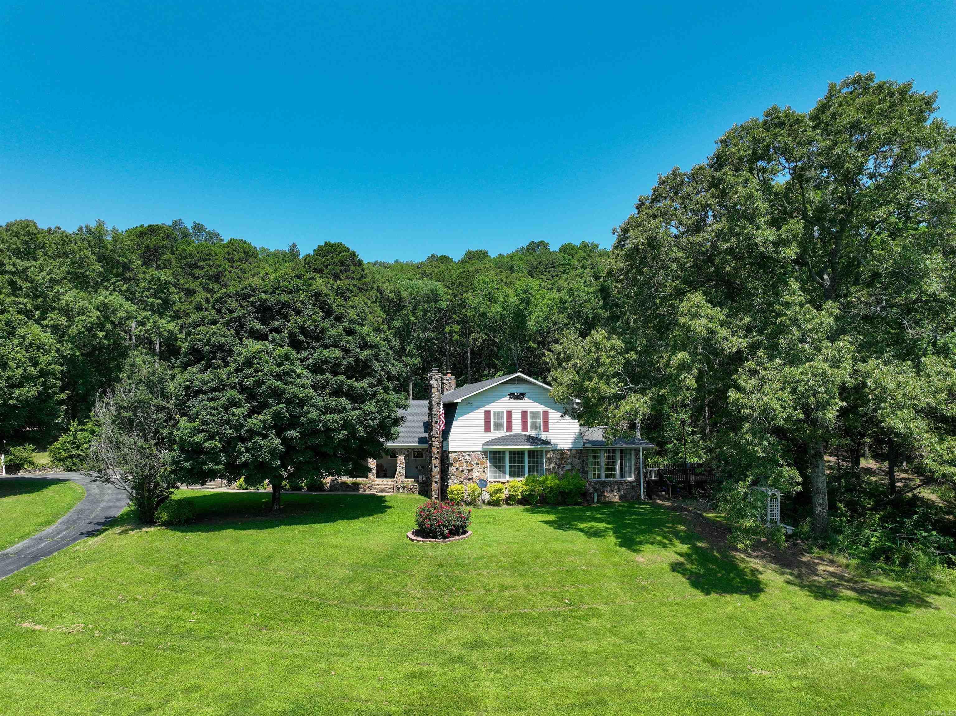 6435 Pangburn Road Pangburn, AR 72121
