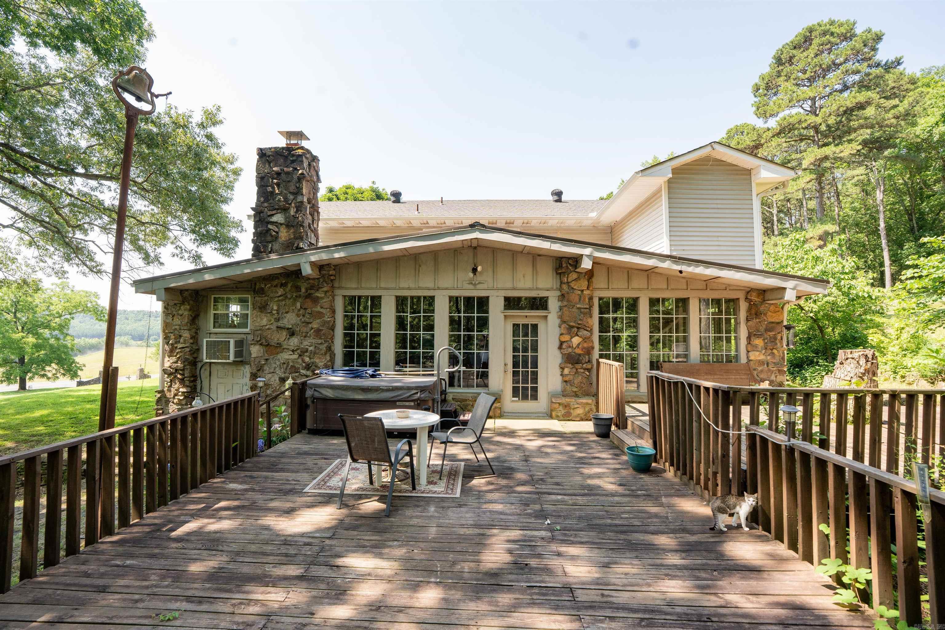 6435 Pangburn Road Pangburn, AR 72121