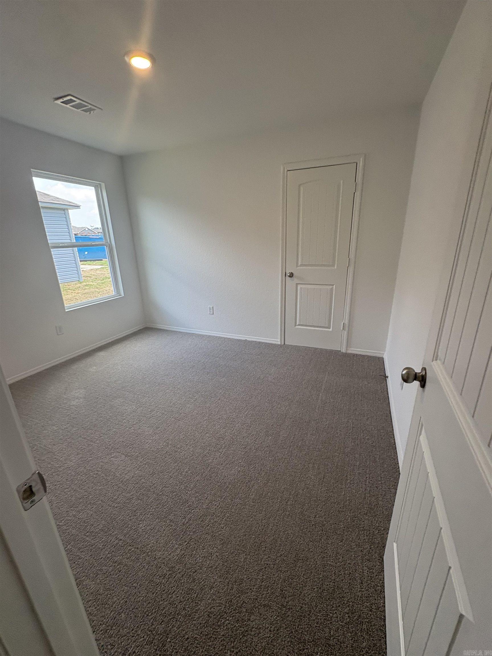 15 Sig Cove Ward, AR 72176