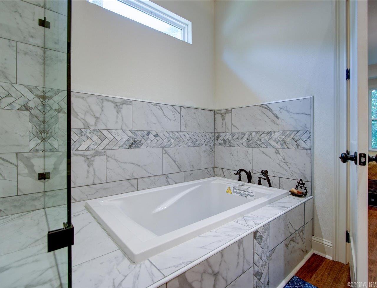 120  Blue Moon  Hot Springs, AR