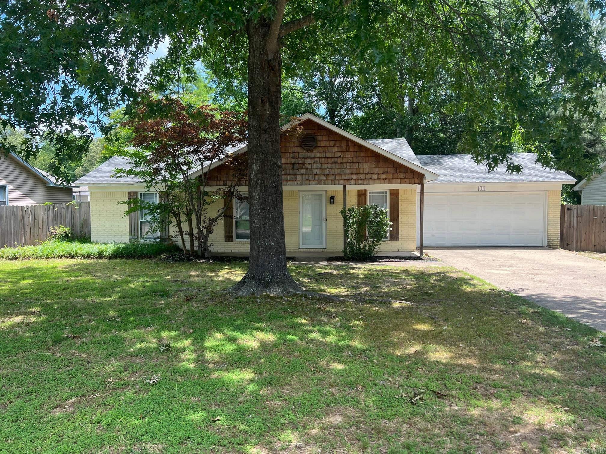 1011 Green Valley Drive