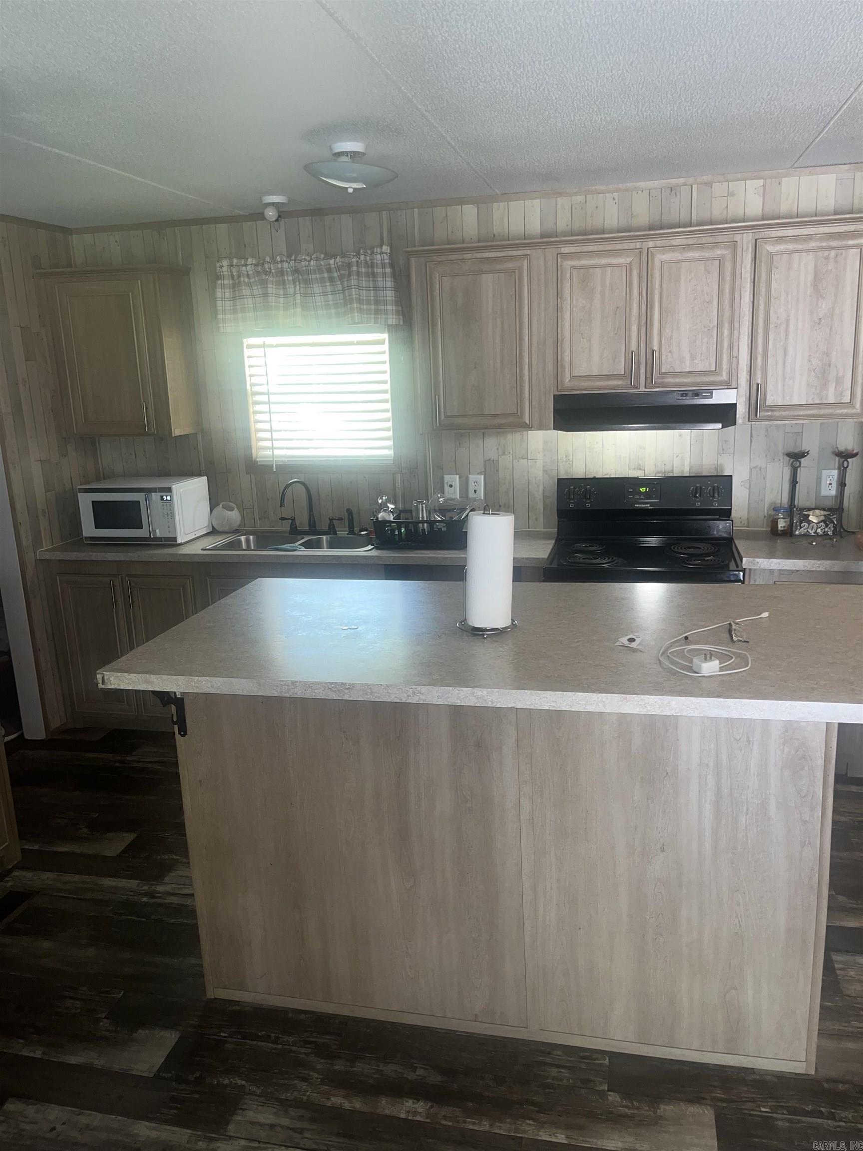 401 E JACKSON  Monticello, AR