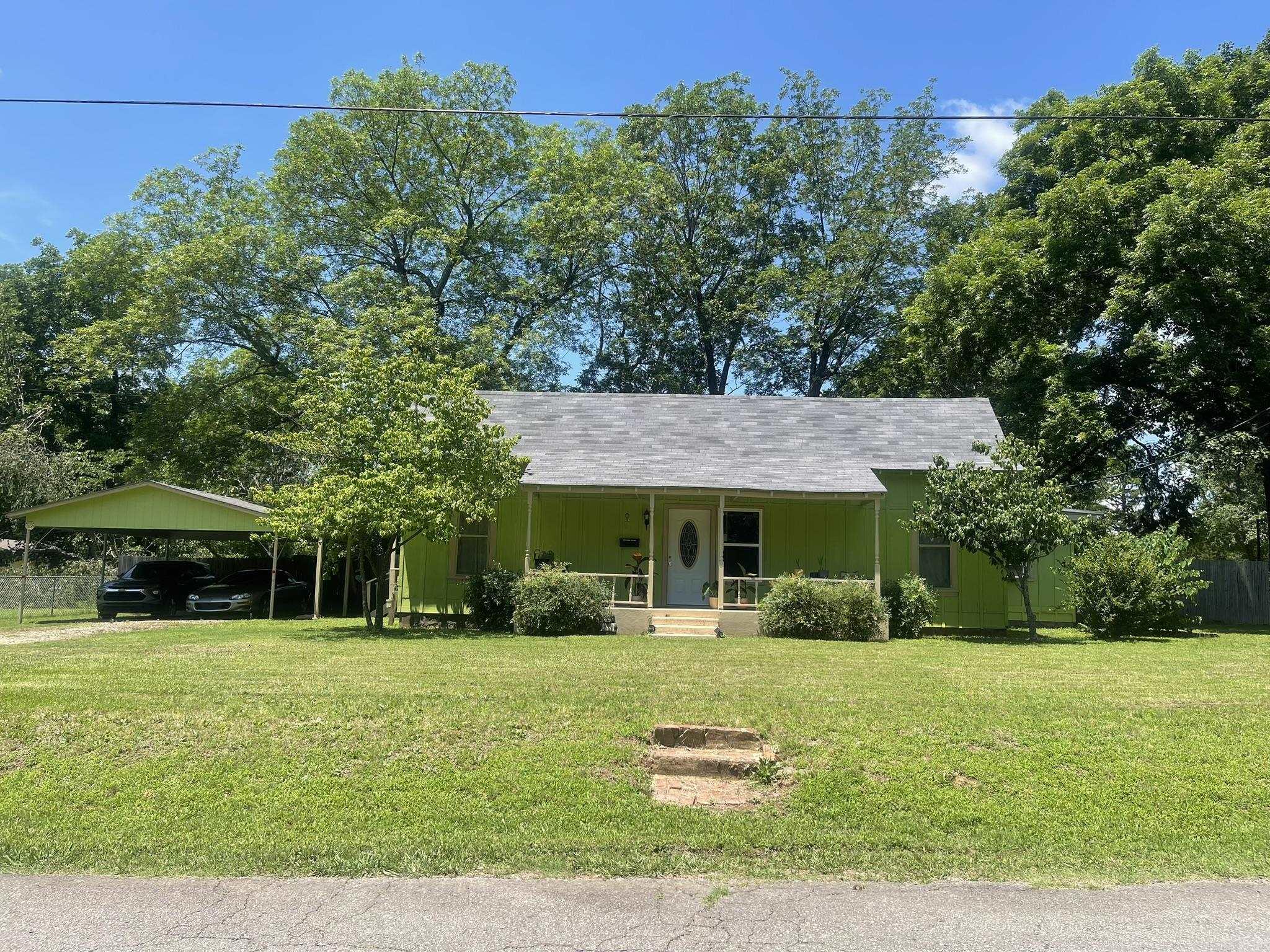 210  Gann Street  Mena, AR