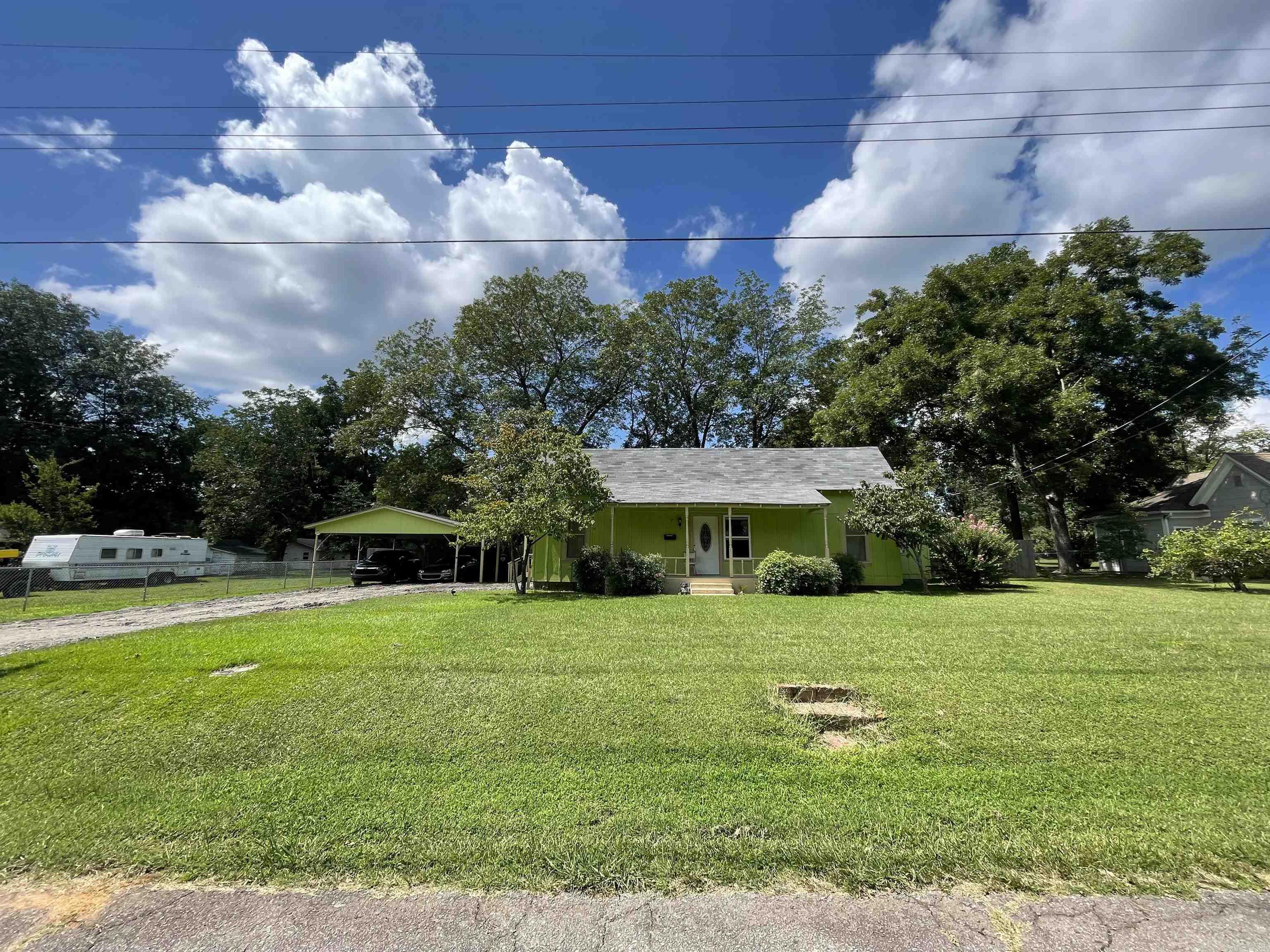 210 Gann Street  Mena, AR