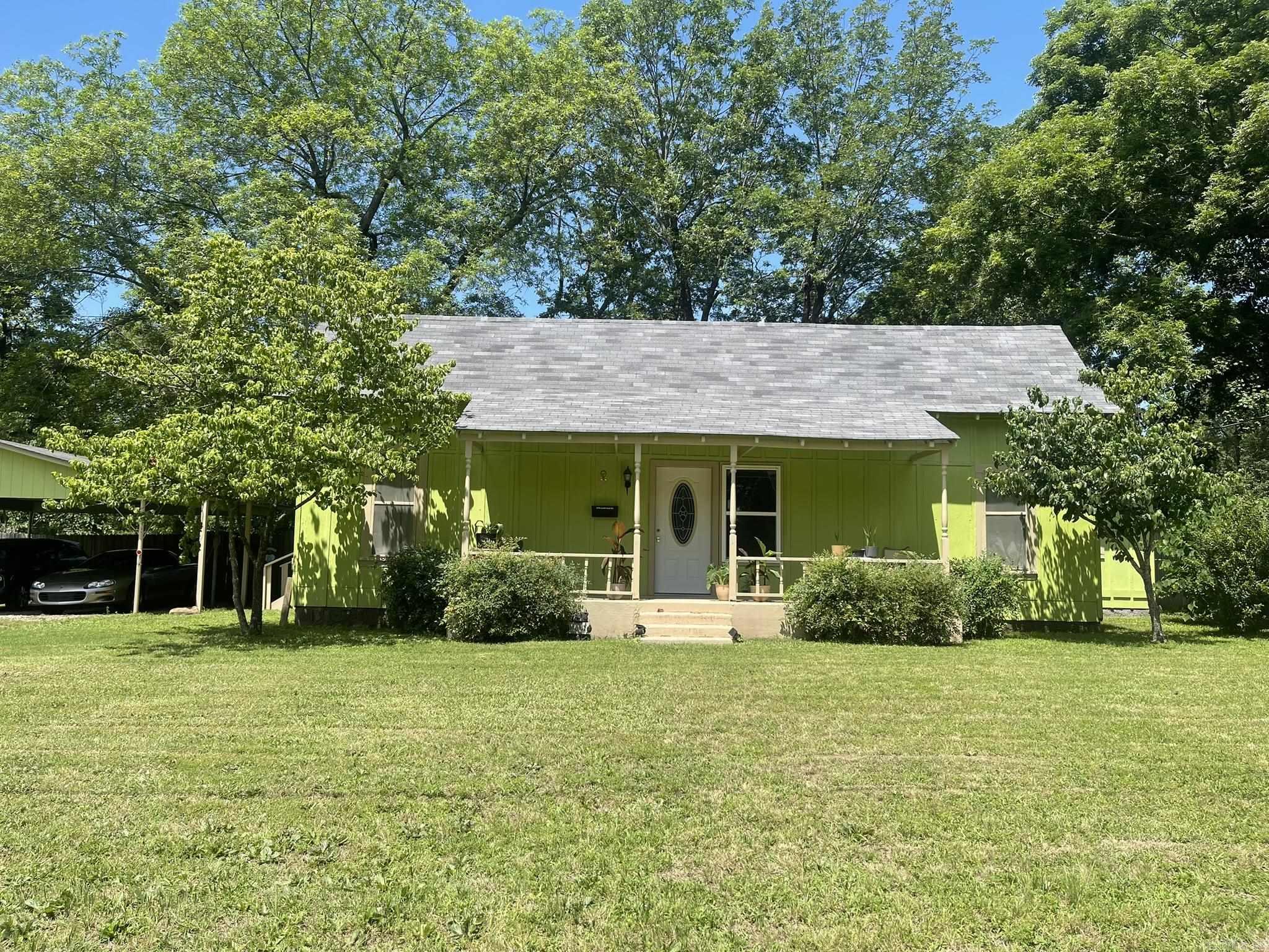 210 Gann Street  Mena, AR