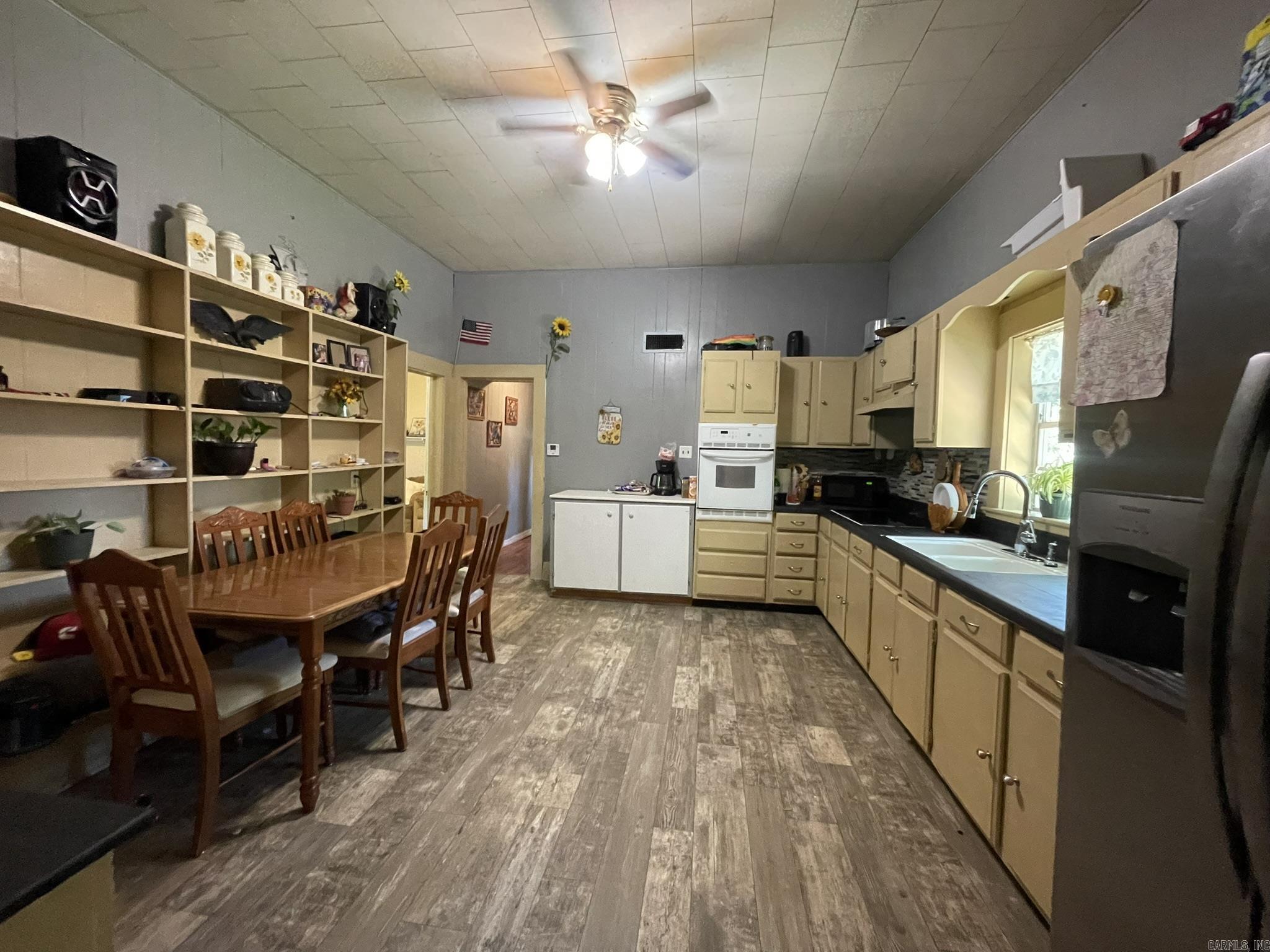 210  Gann Street  Mena, AR