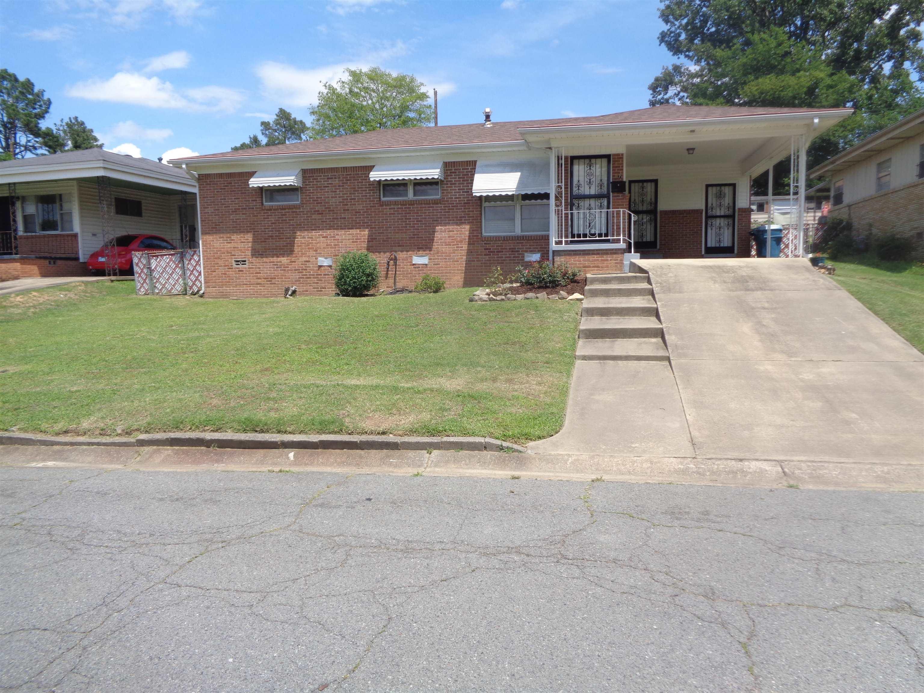 7  Chicago  Little Rock, AR
