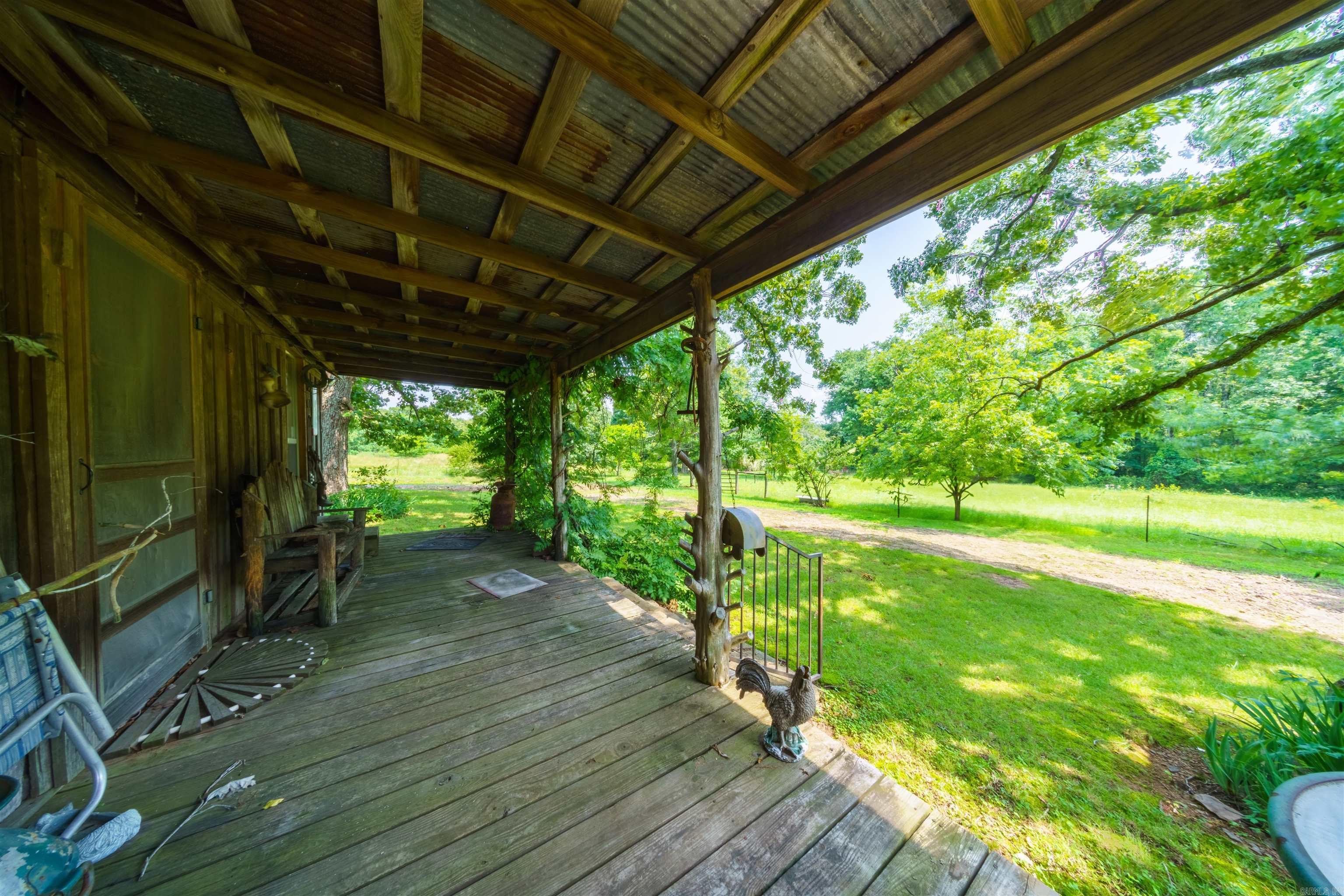   Jackson 312 Rd  Bradford, AR