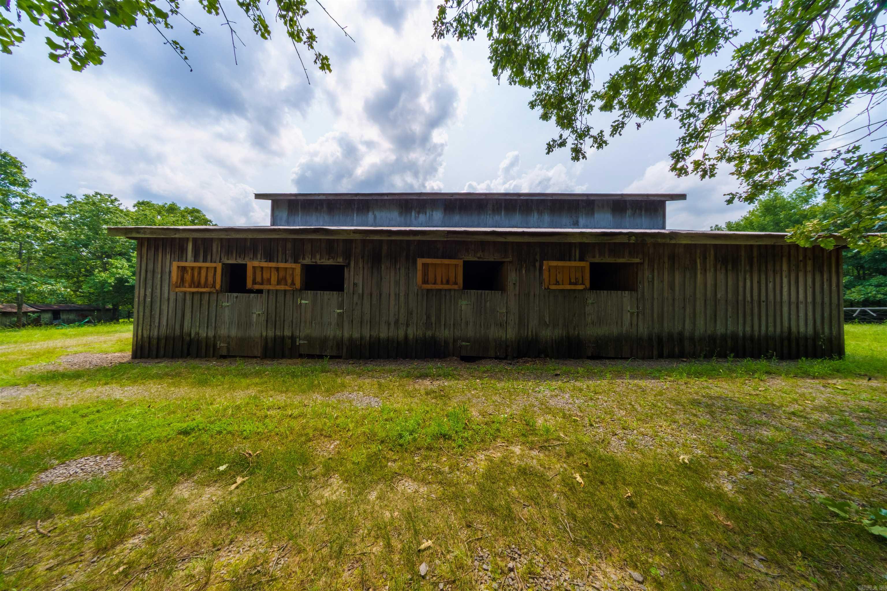   Jackson 312 Rd  Bradford, AR