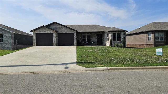 403  Elizabeth Dr  Paragould, AR