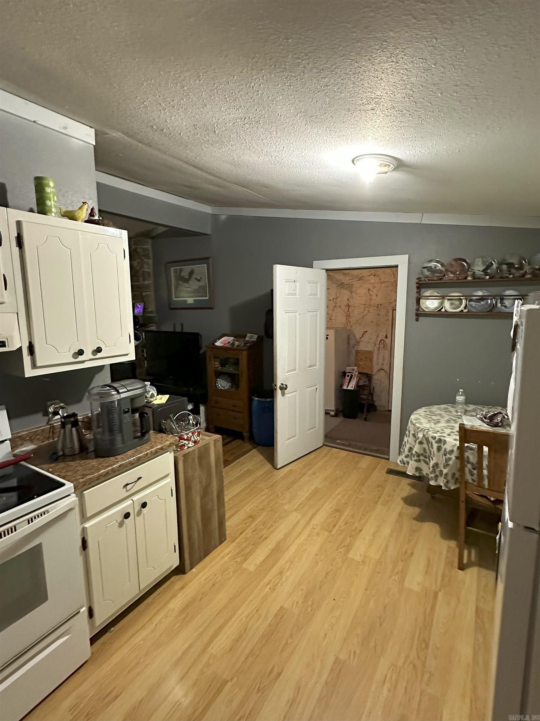 11 S Ontario  Cherokee Village, AR