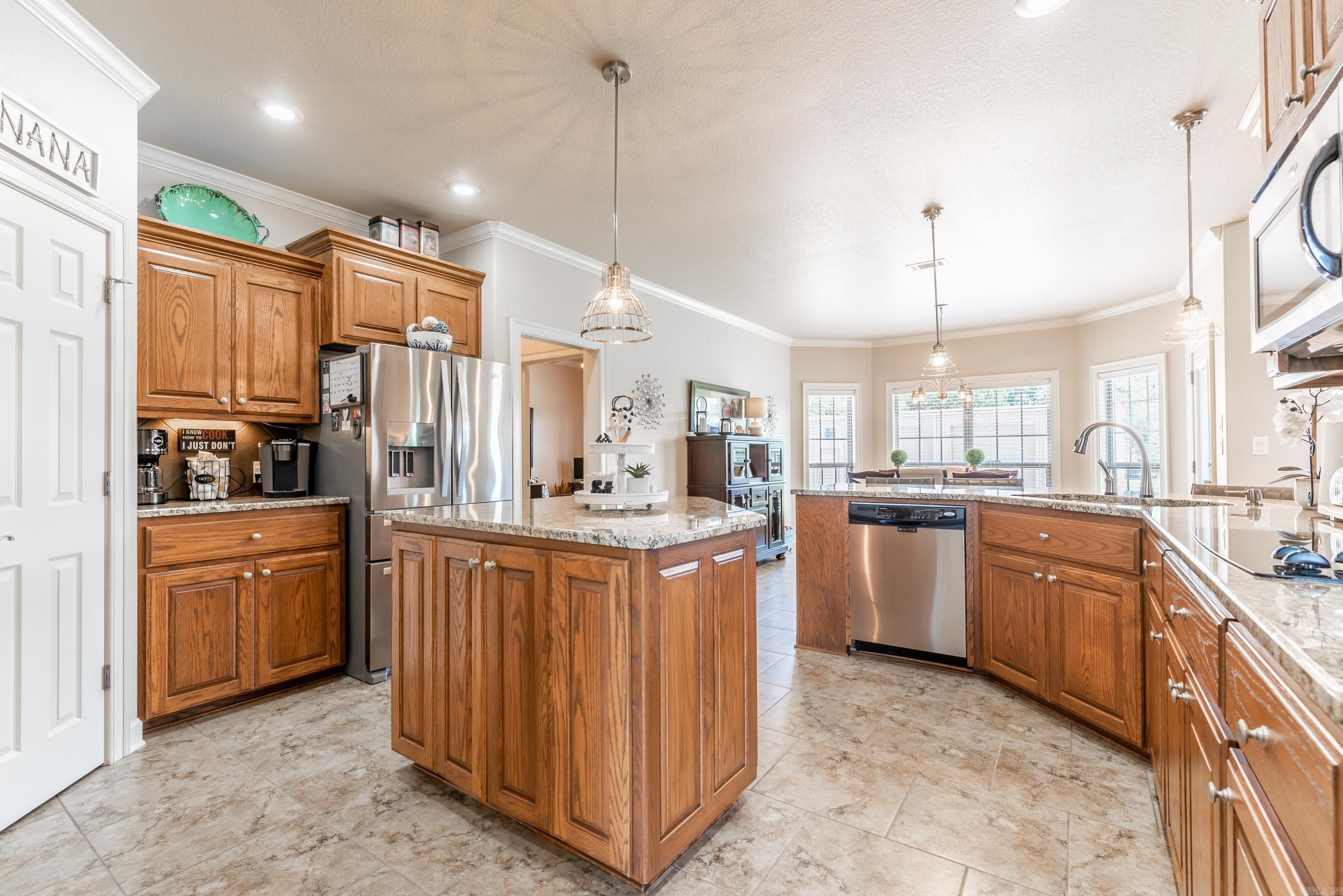 18  Sheila  Greenbrier, AR