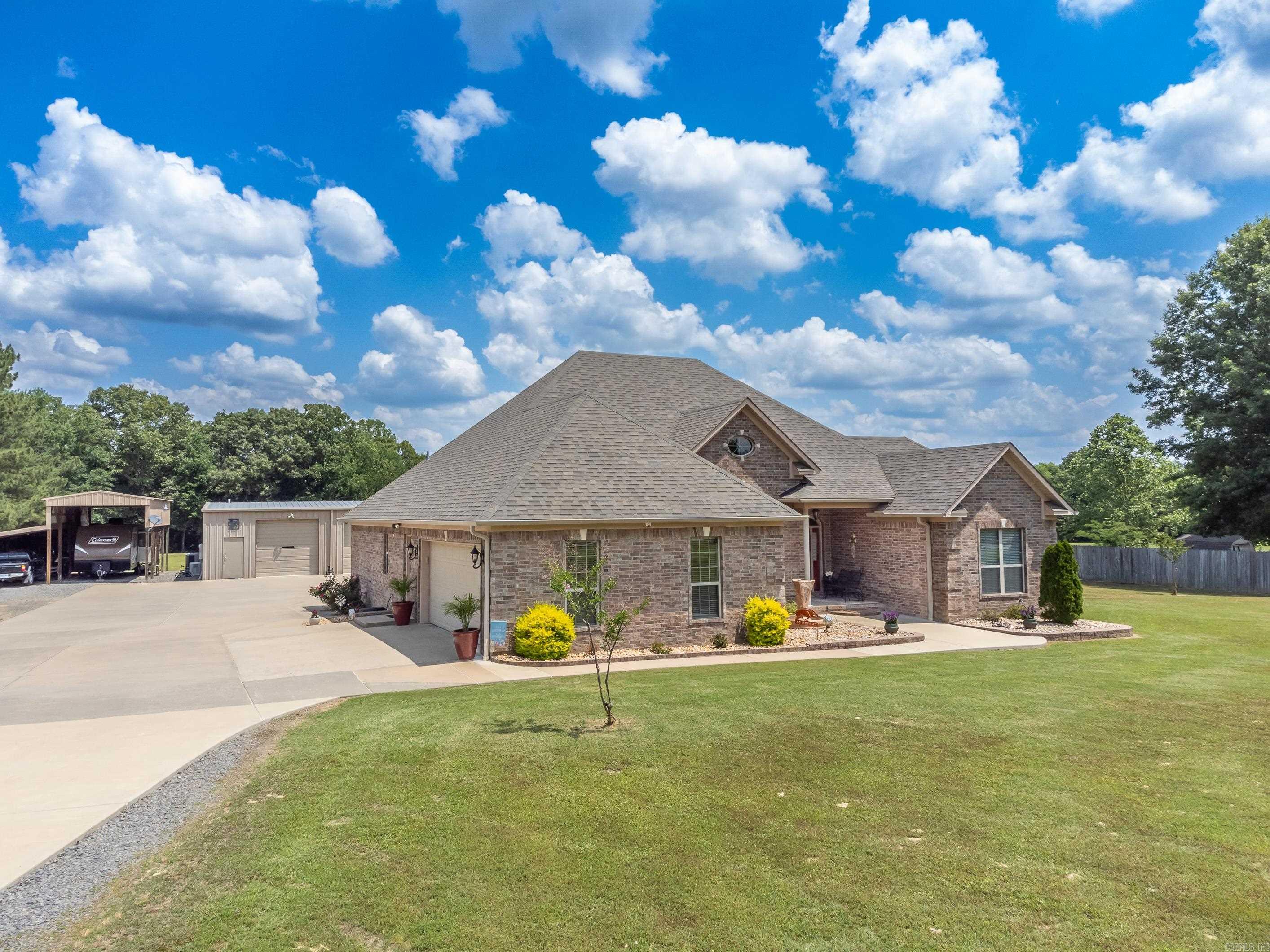 18  Sheila  Greenbrier, AR
