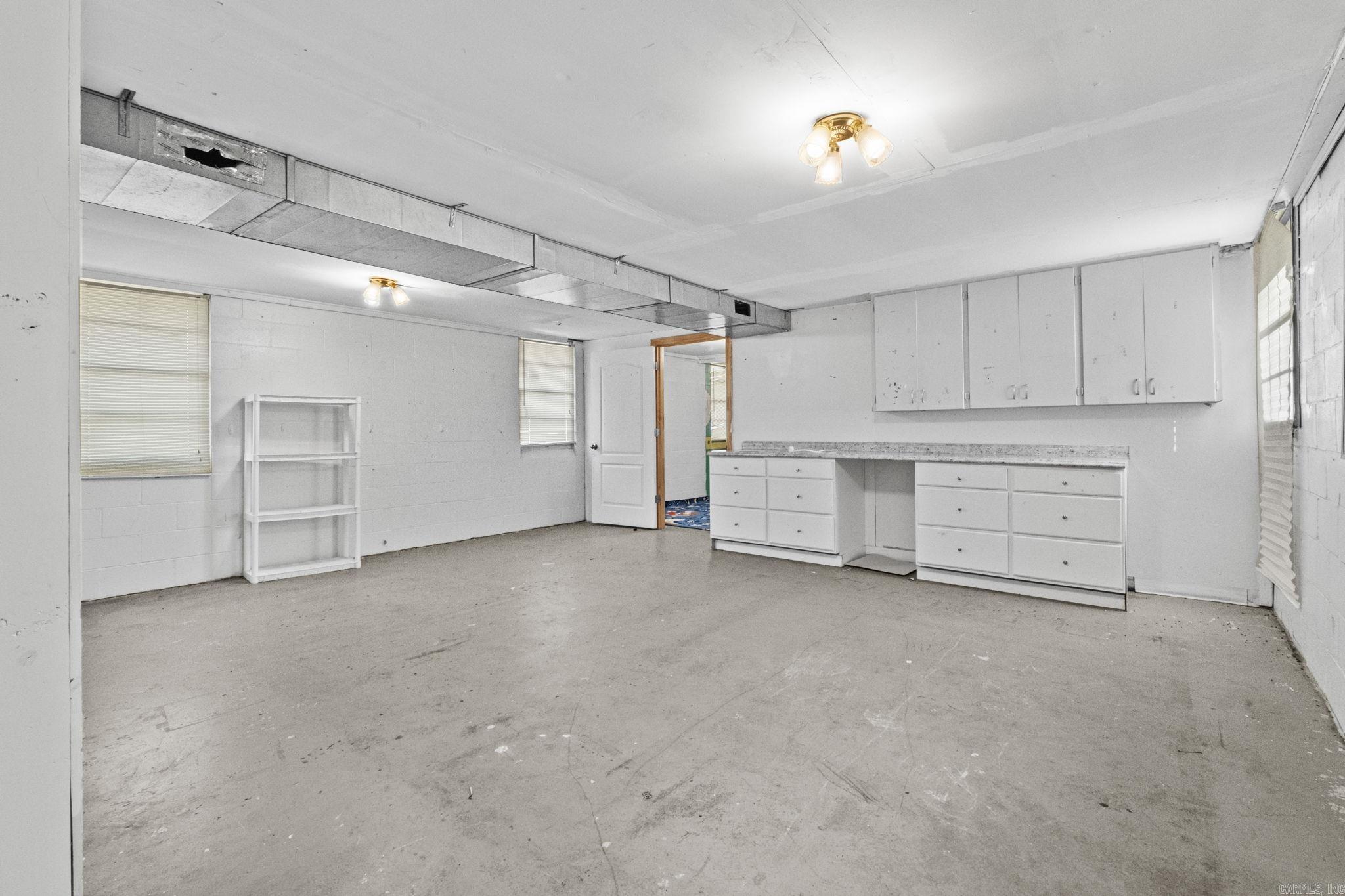 32  Shurley  Austin, AR
