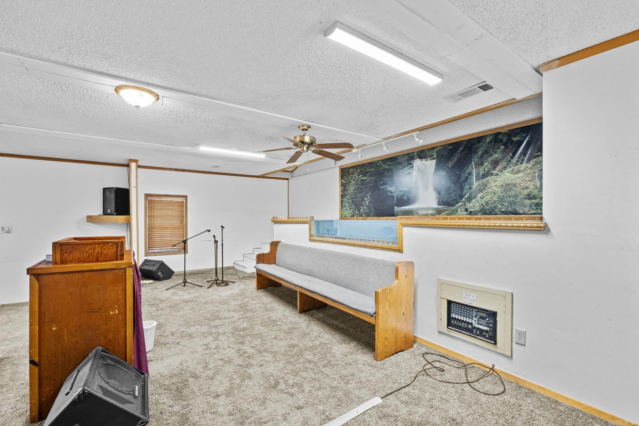 32  Shurley  Austin, AR