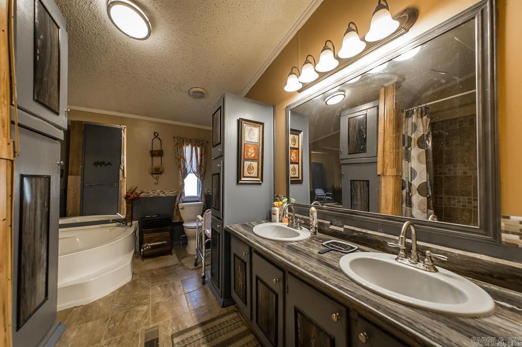 6575  Banner Mountain  Shirley, AR