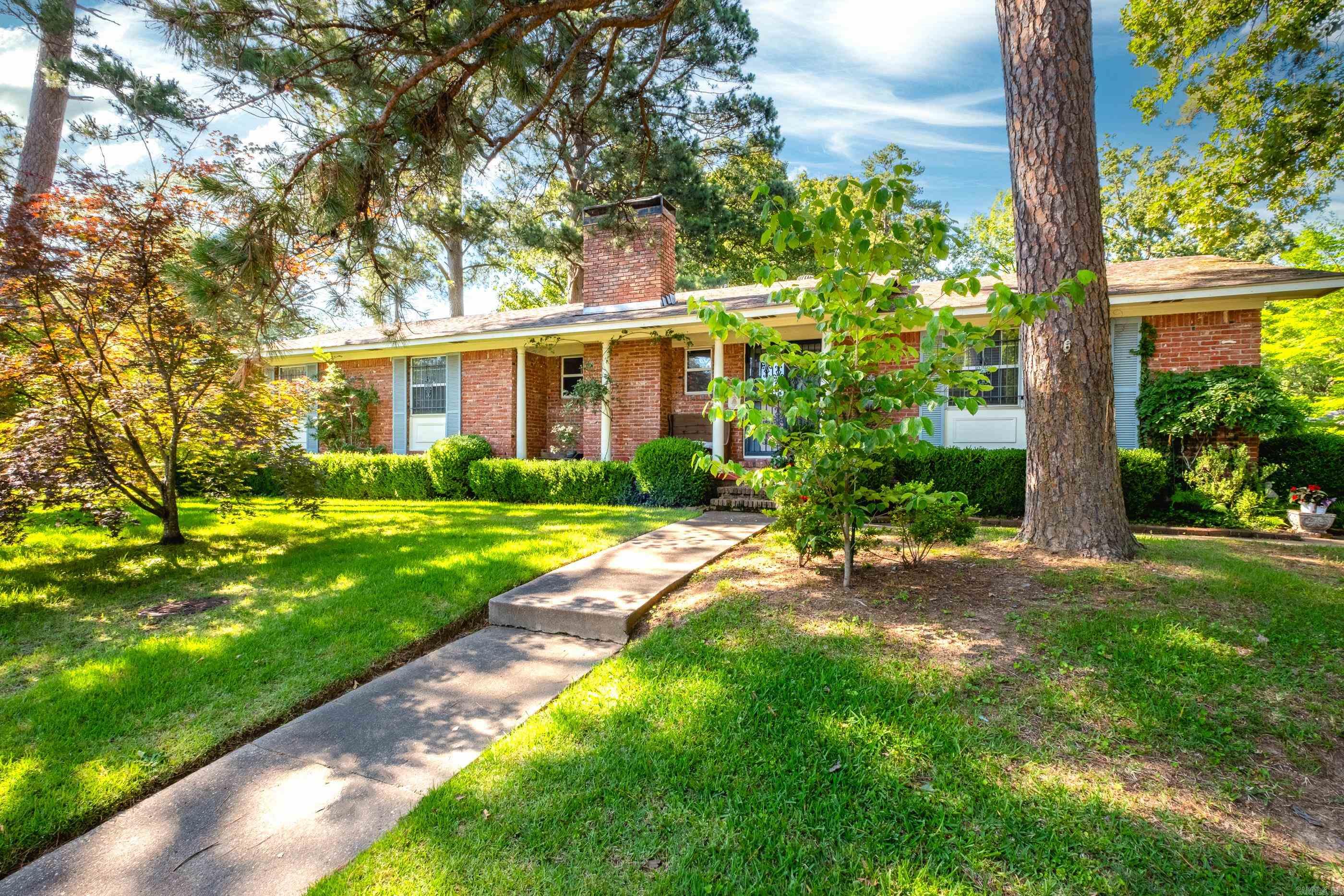 18  Diana Drive  Little Rock, AR