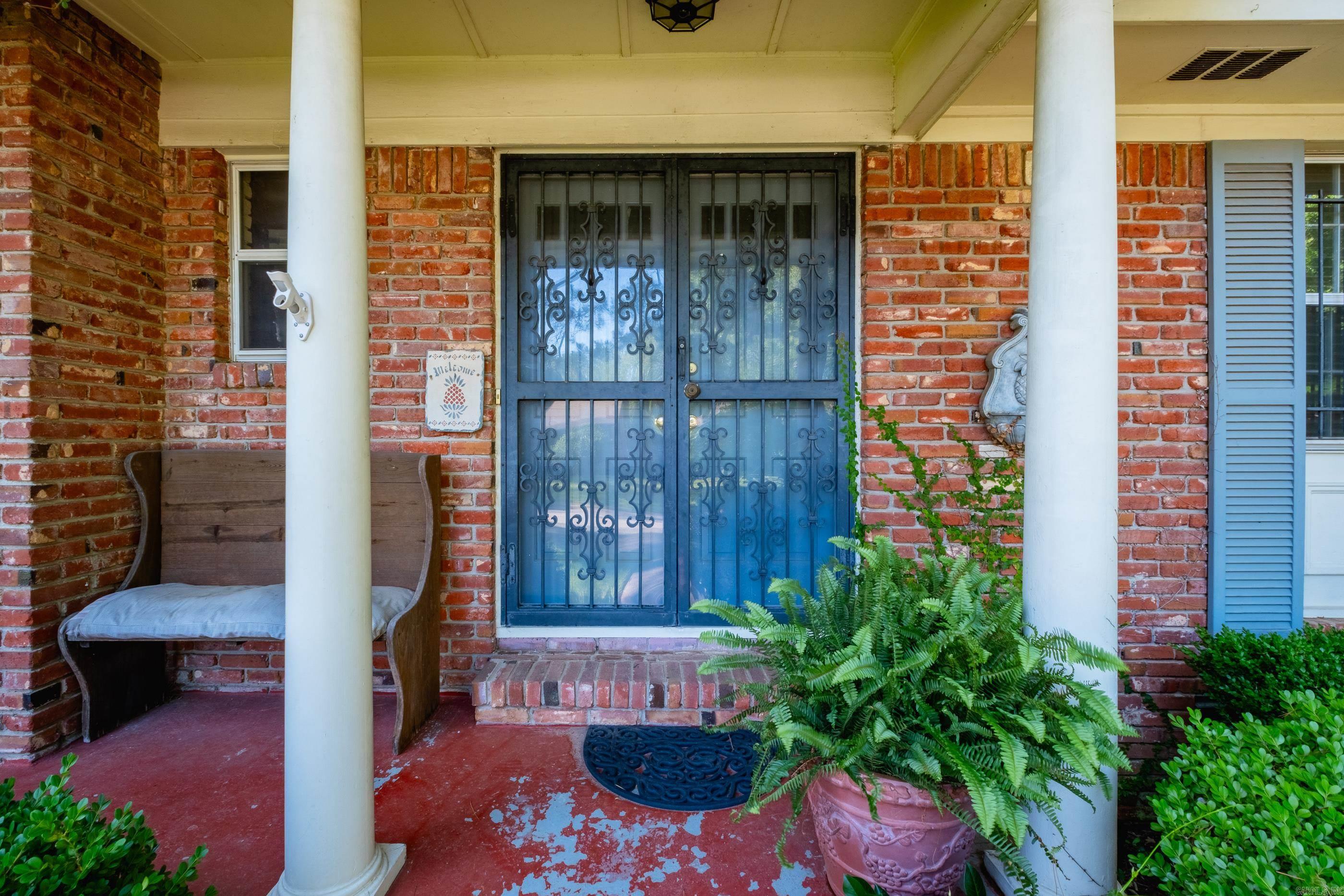 18  Diana Drive  Little Rock, AR