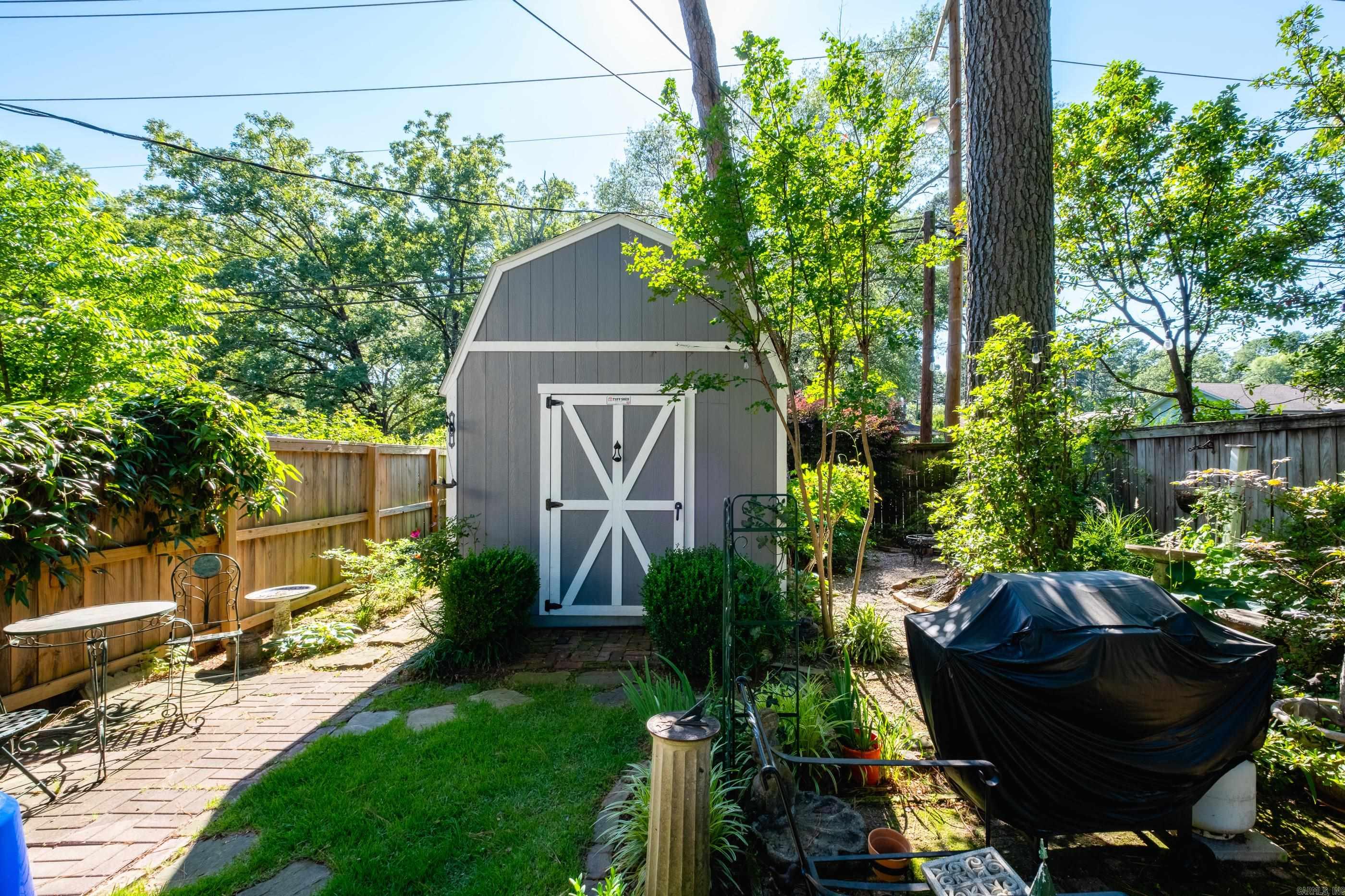 18  Diana Drive  Little Rock, AR