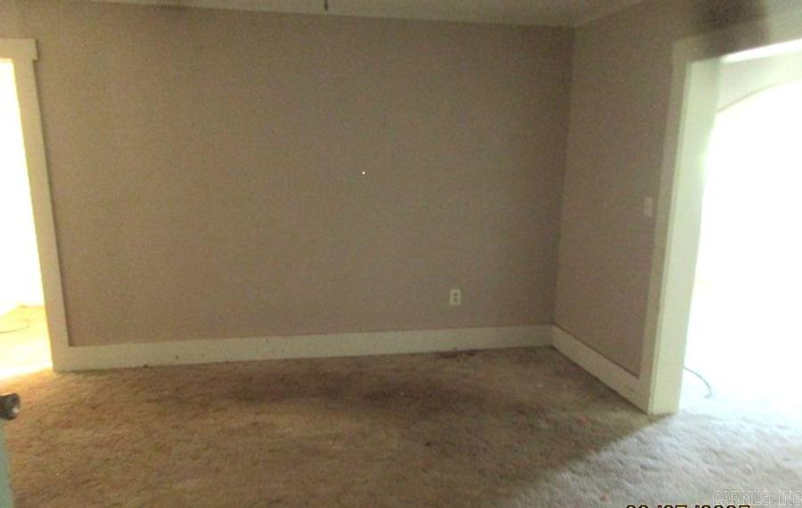 306 W Grand  Gillett, AR