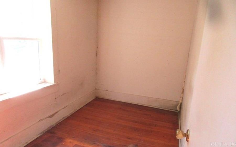 306 W Grand  Gillett, AR