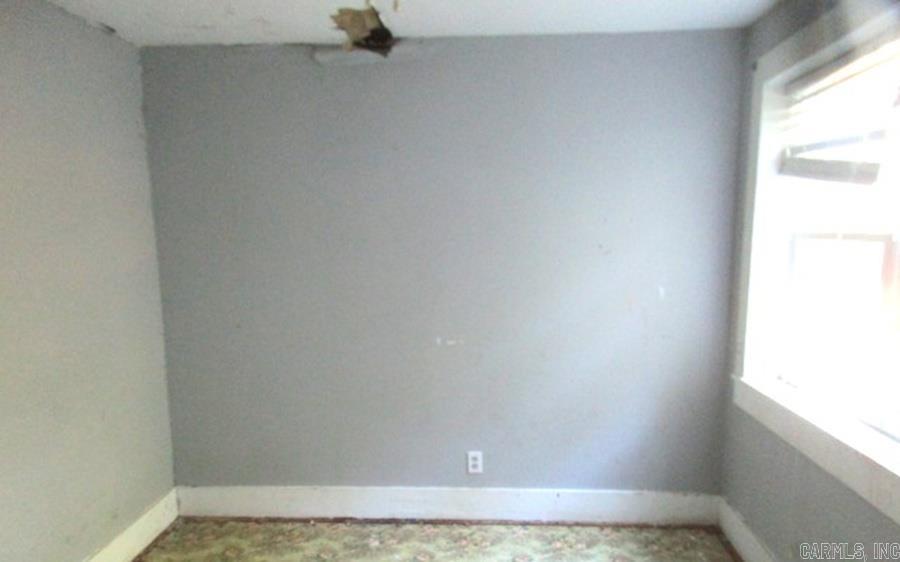 306 W Grand  Gillett, AR