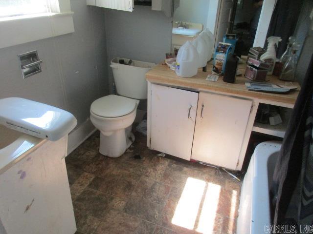 306 W Grand  Gillett, AR