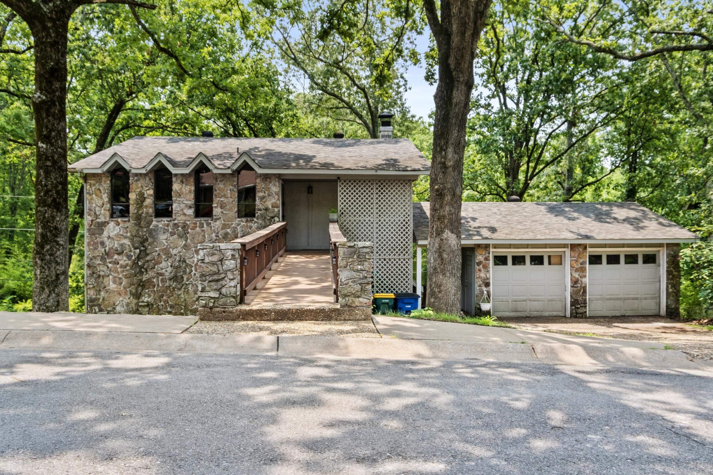 2213  Cedar Creek Rd  North Little Rock, AR