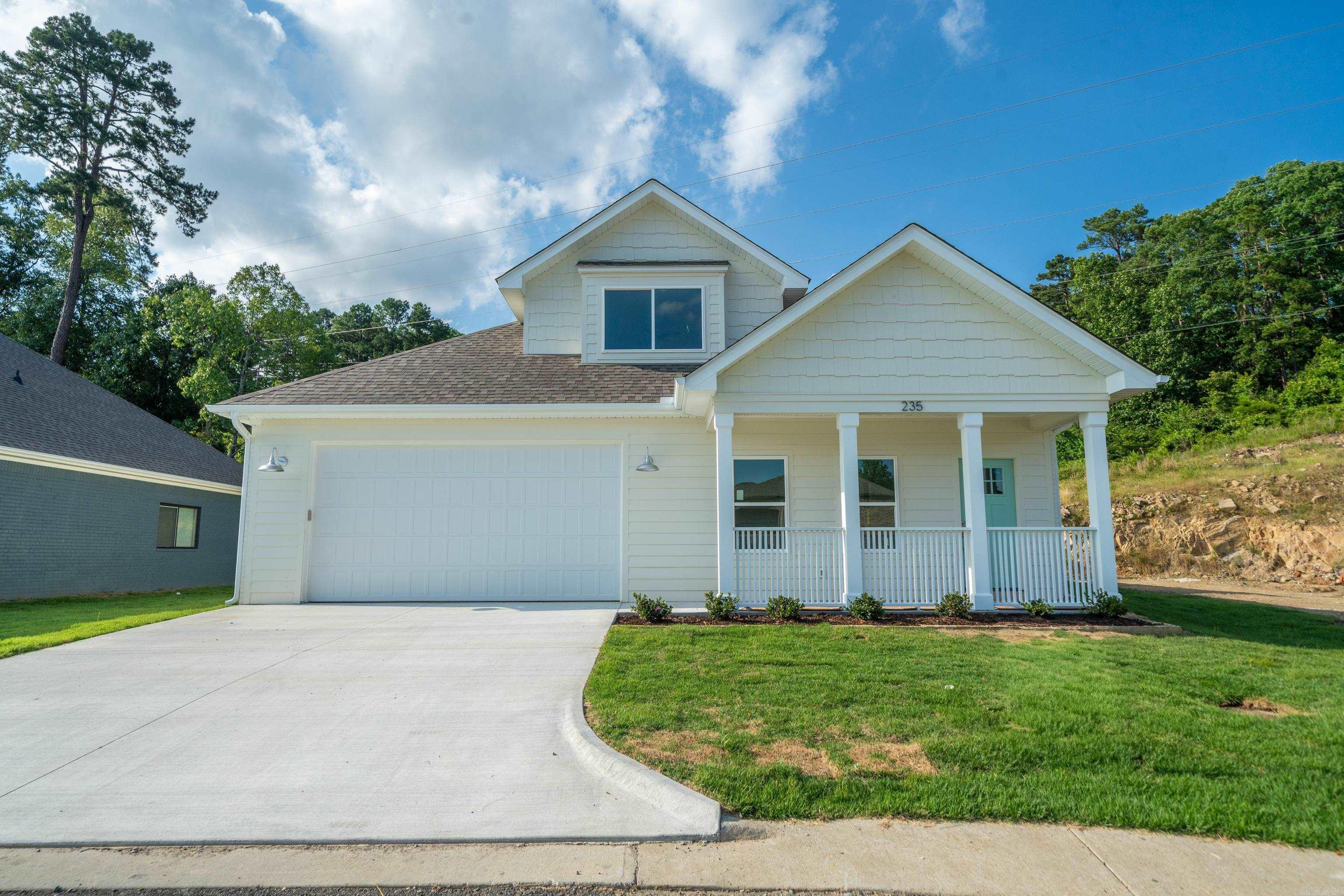 235 Clearwater  Hot Springs, AR