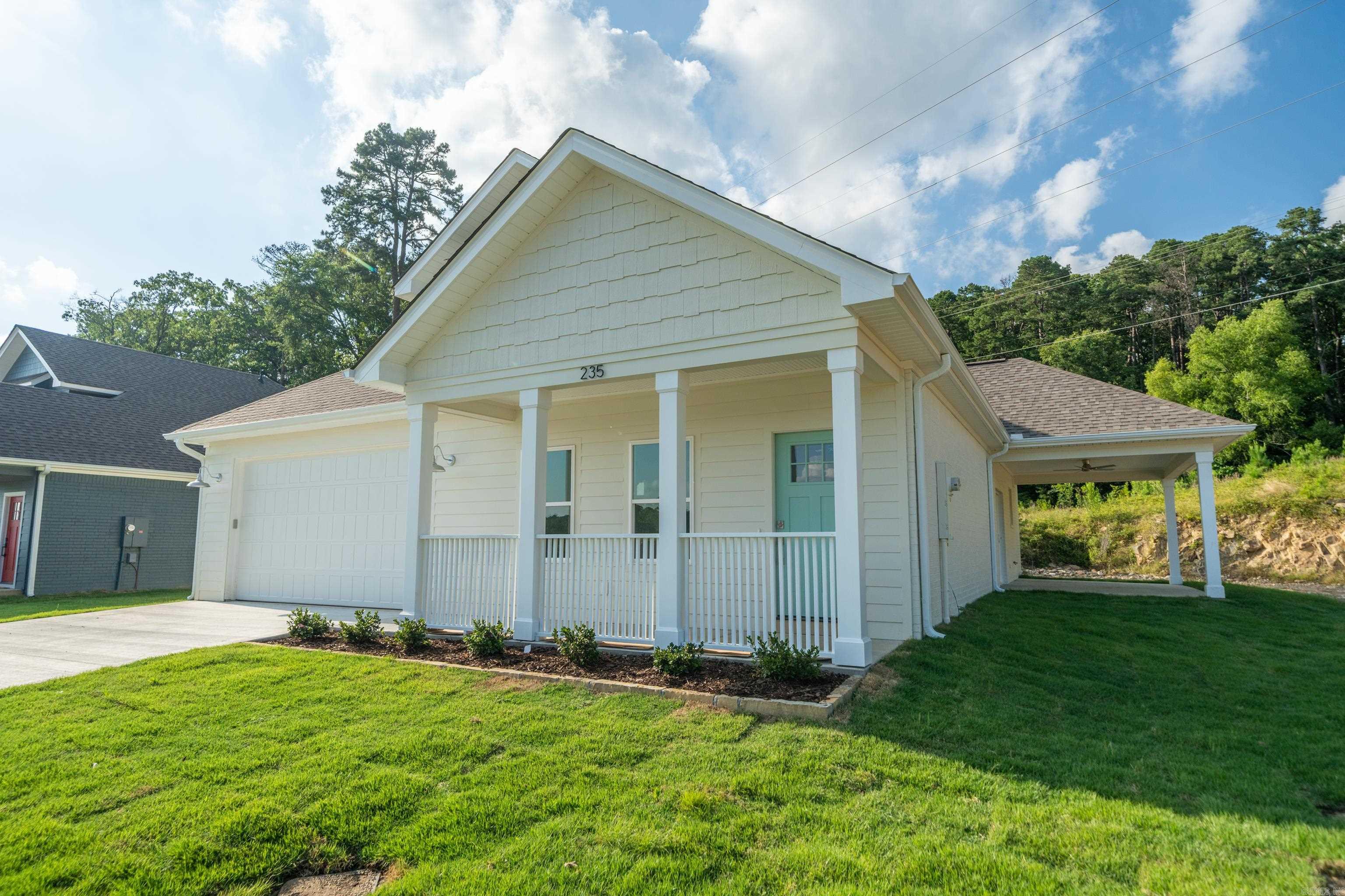 235 Clearwater  Hot Springs, AR
