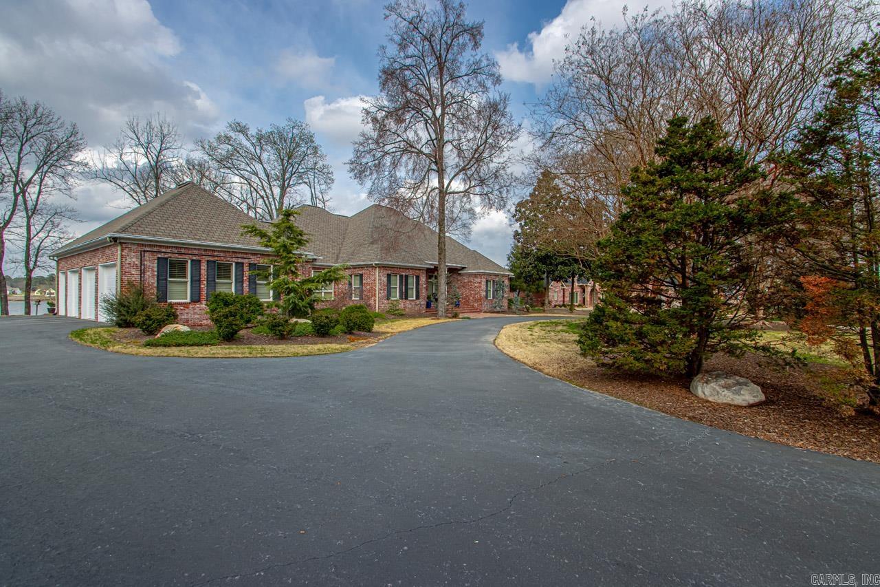 6508  WESTMINSTER  Benton, AR