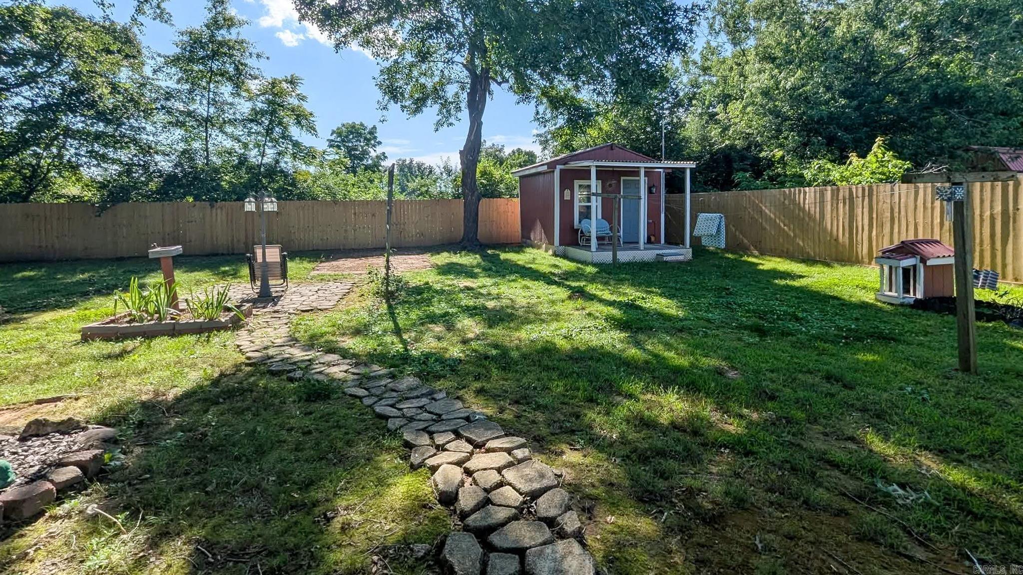 1604  Meadowbrook  Mountain Home, AR