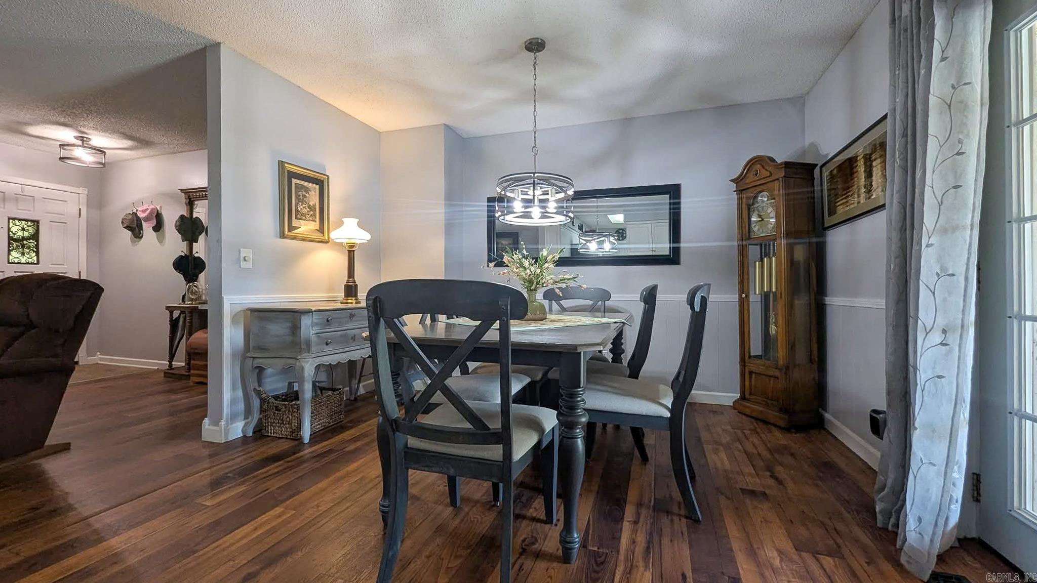 1604  Meadowbrook  Mountain Home, AR