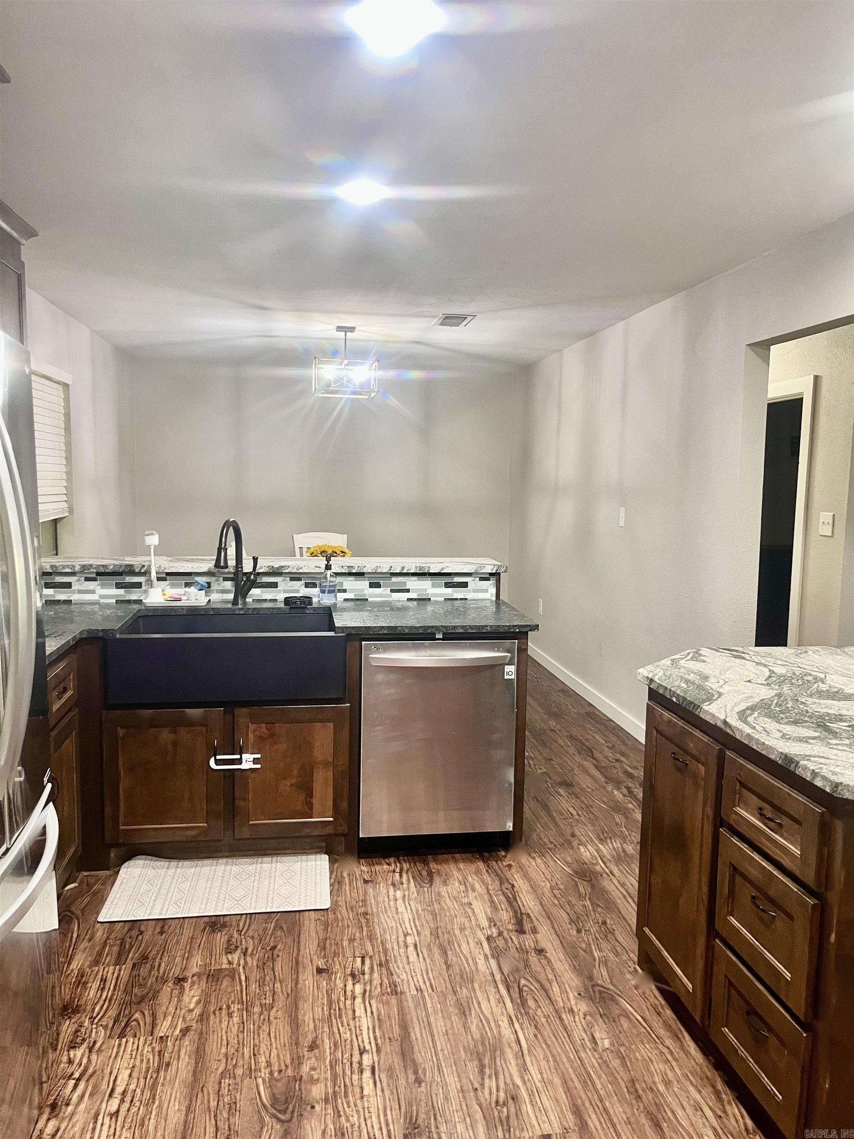 88  Cobblestone  Plumerville, AR