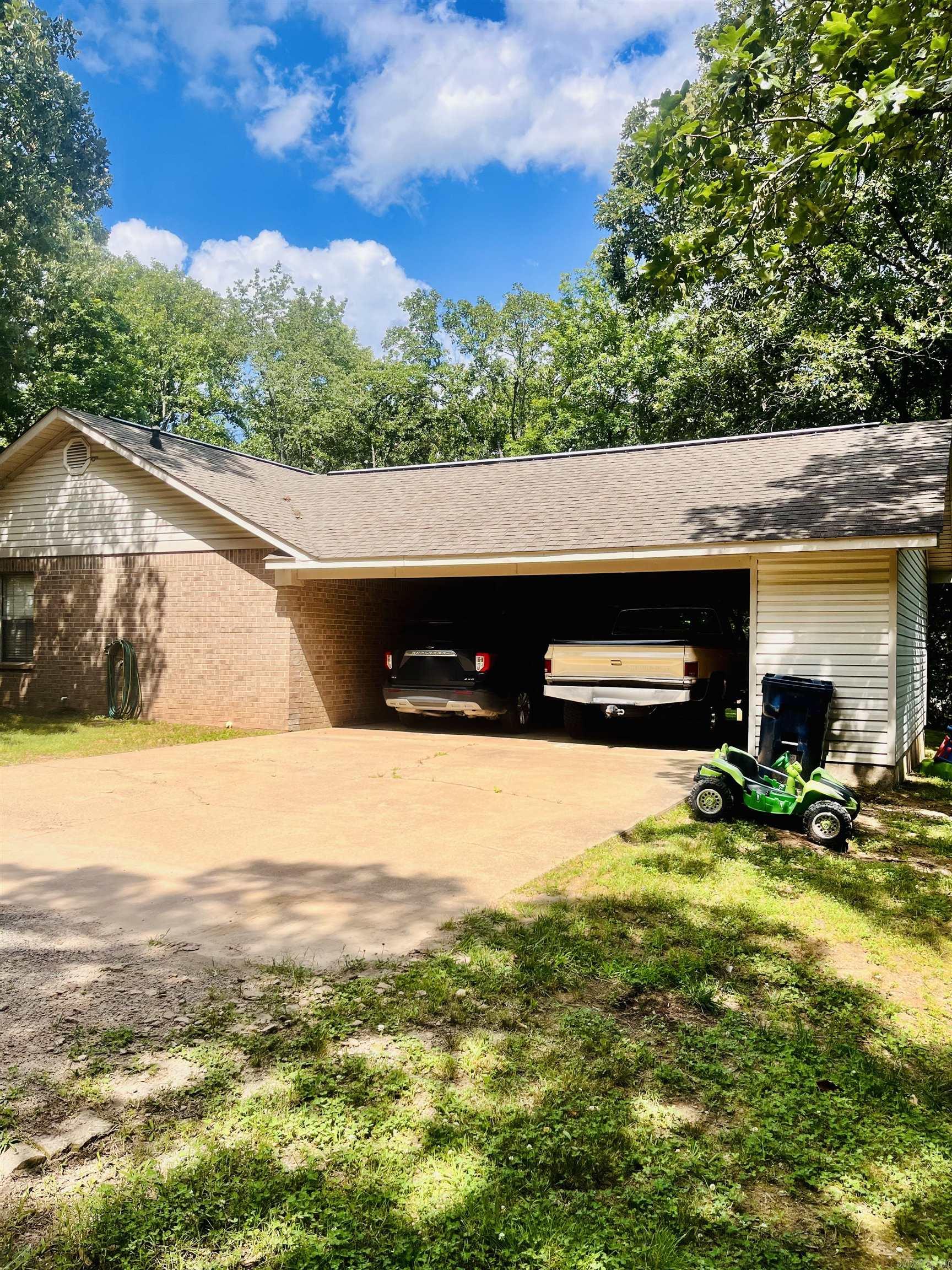 88  Cobblestone  Plumerville, AR