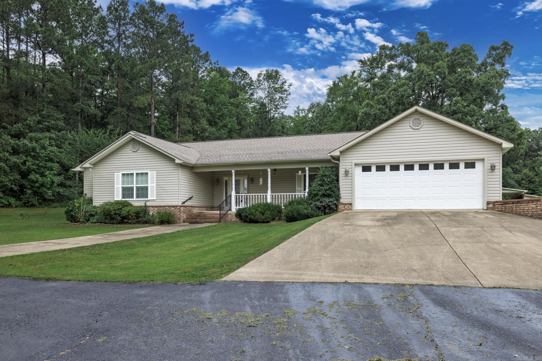 13898  Highway 84  Bismarck, AR