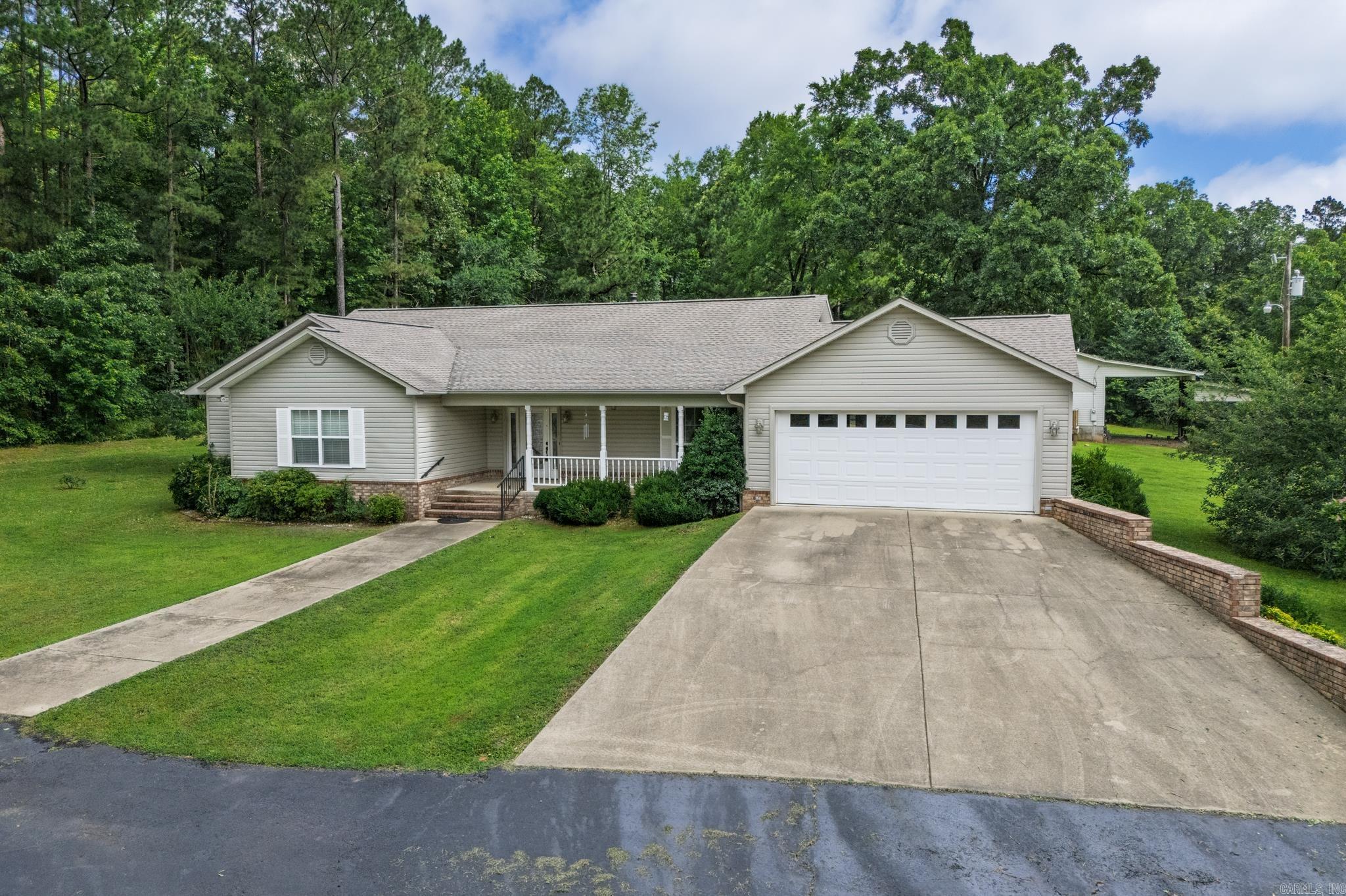 13898  Highway 84  Bismarck, AR