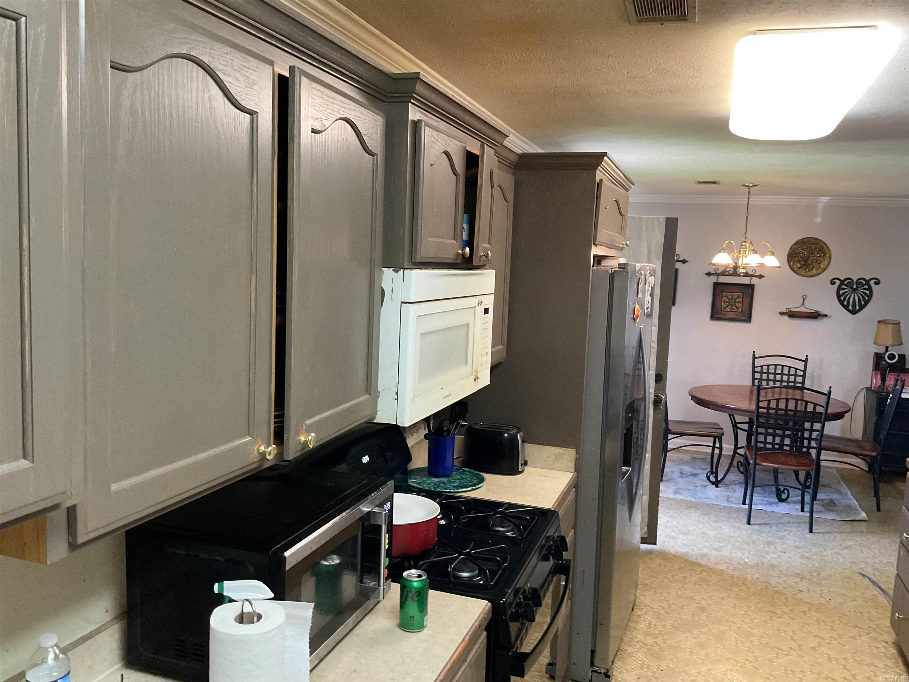 390  Patton  Clinton, AR