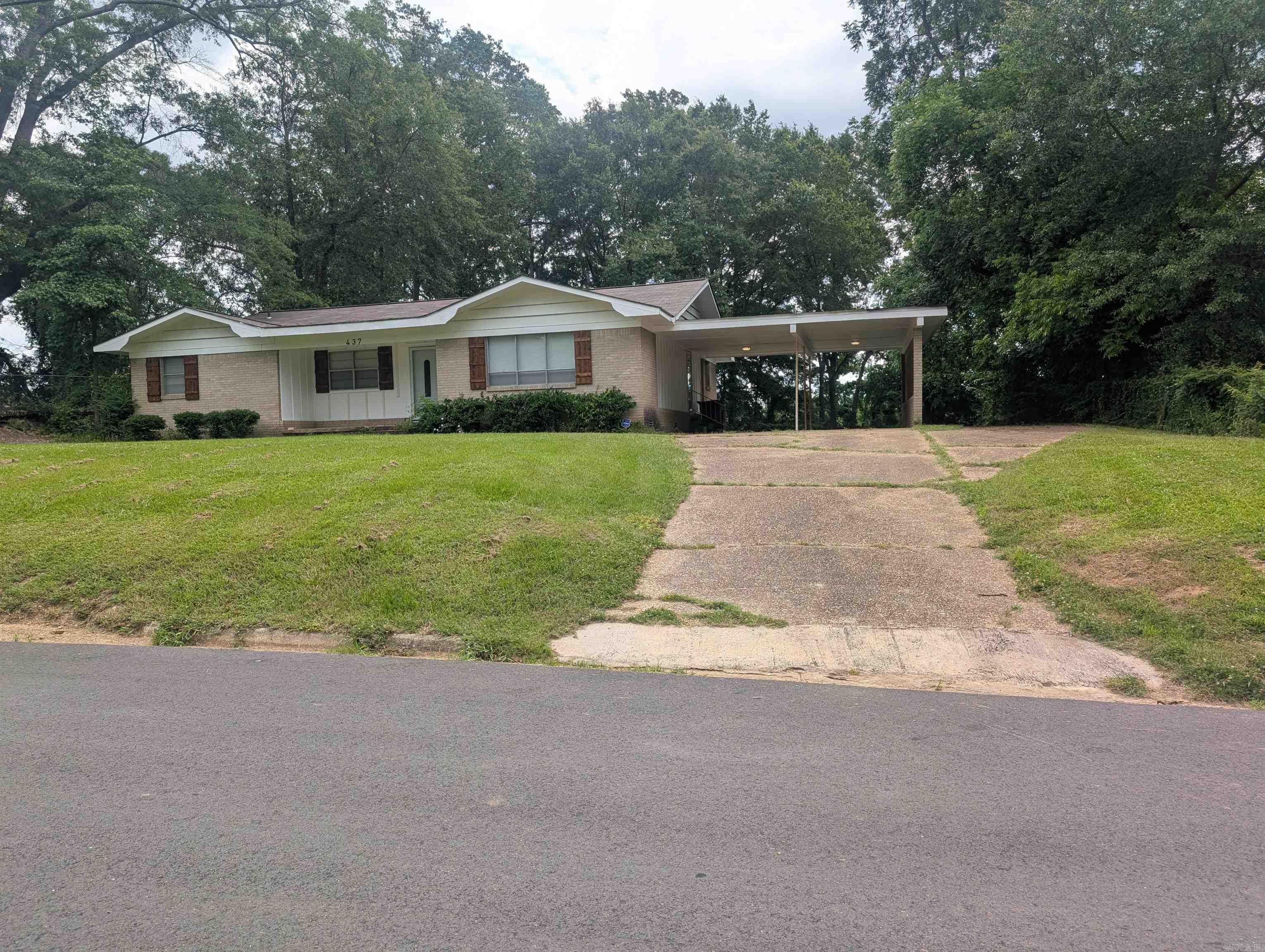 437  Union Avenue  Camden, AR