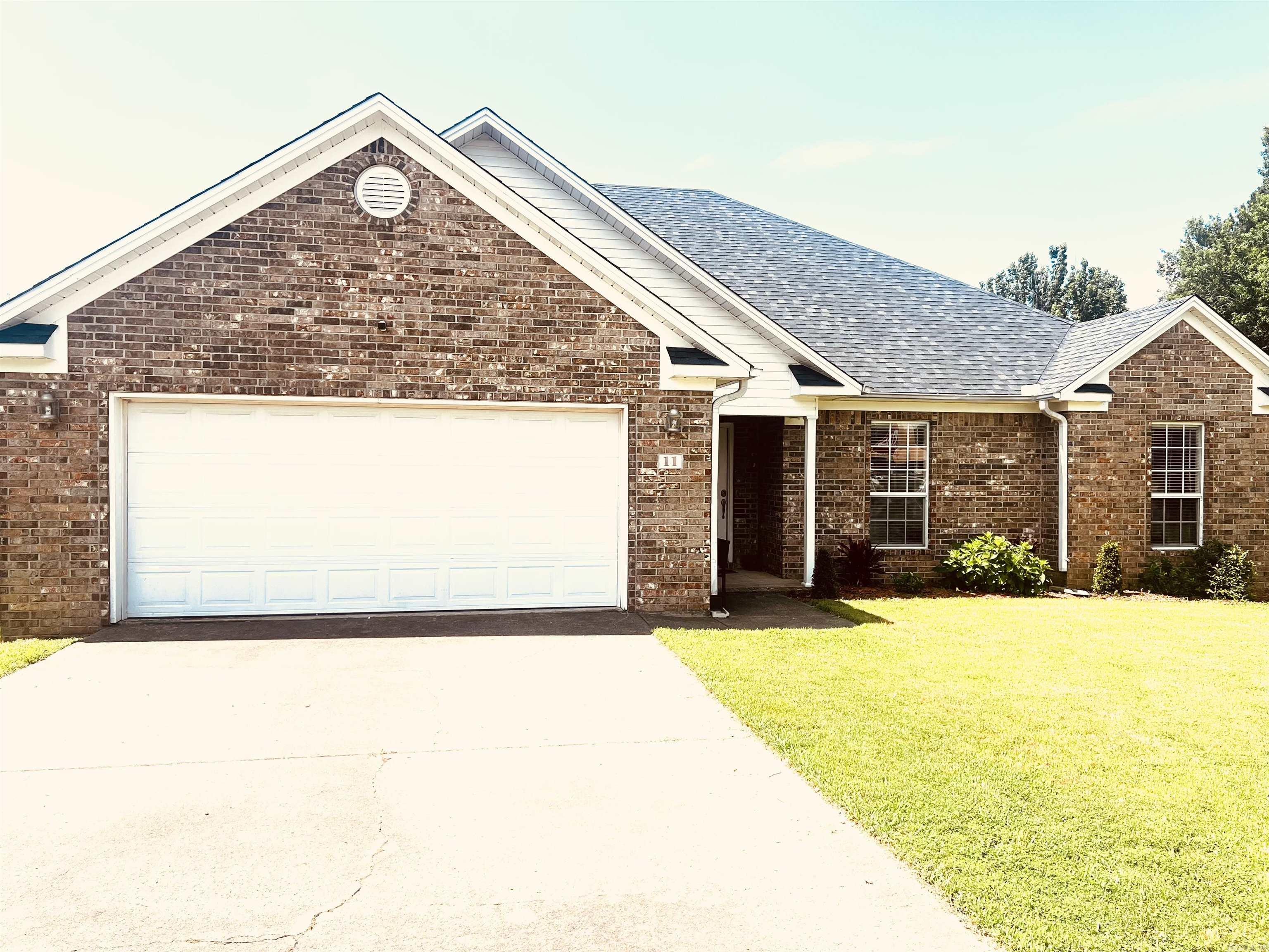 11 Willow Cove
