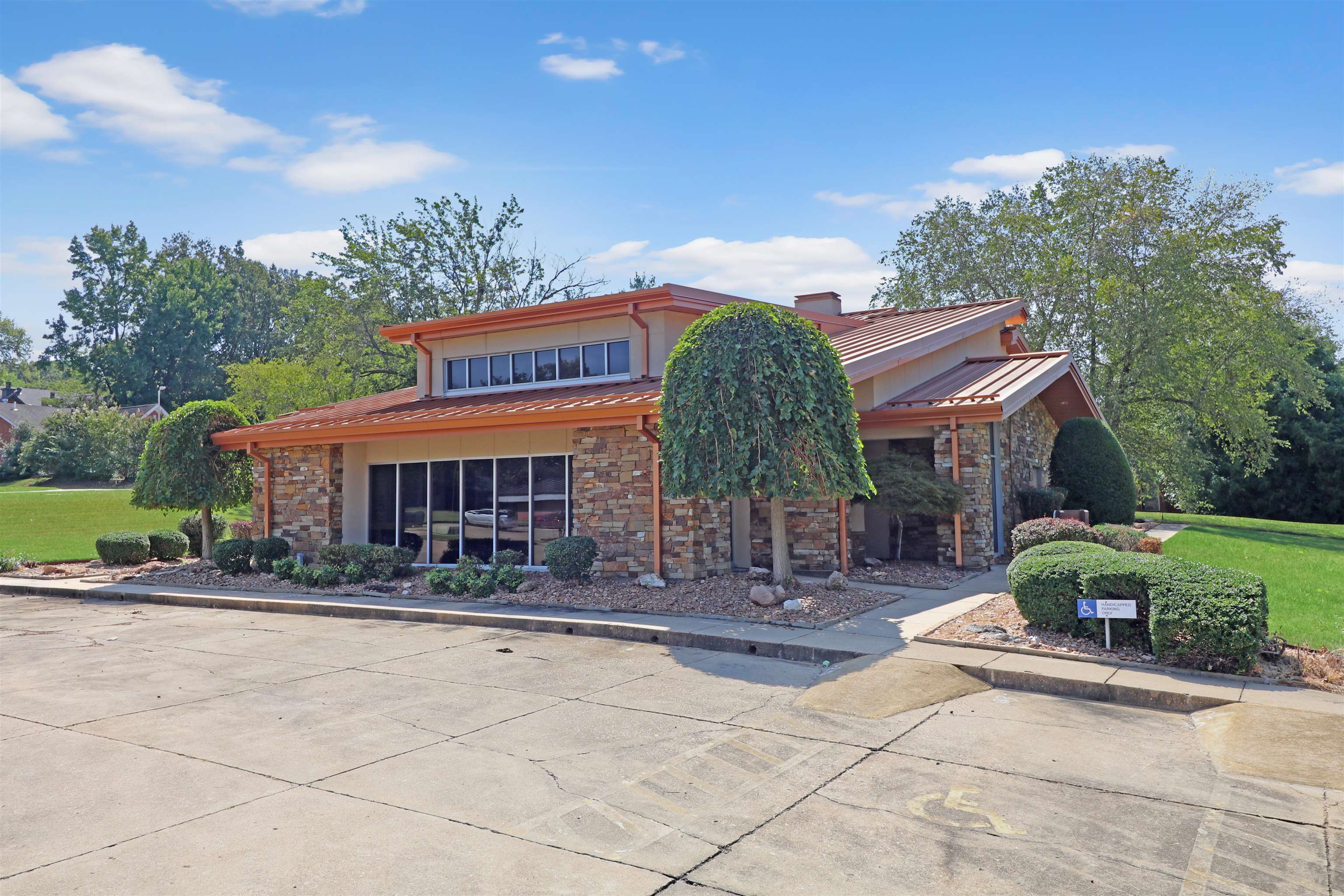 906  Osler Drive  Jonesboro, AR