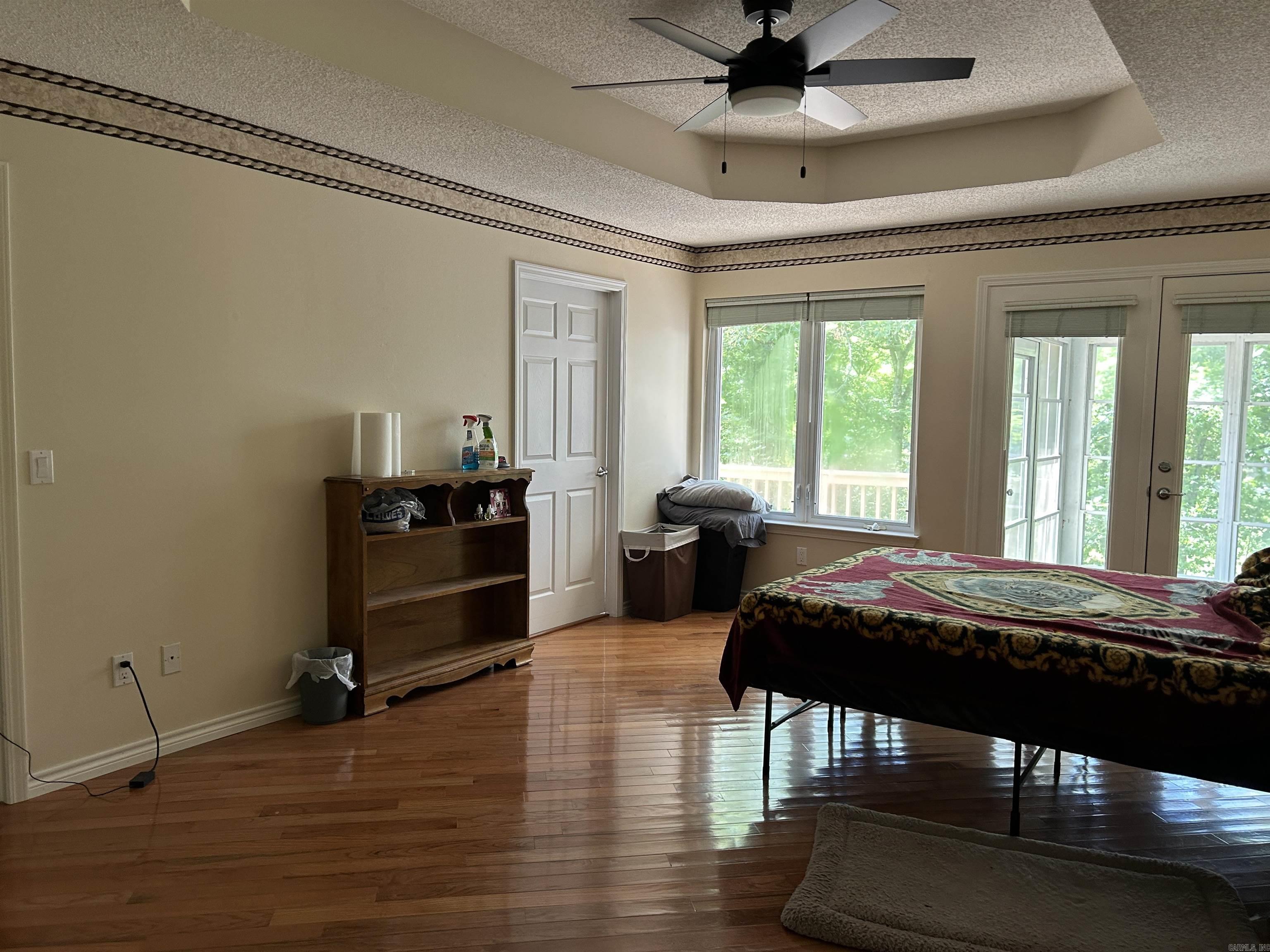 1 Telon  Hot Springs Village, AR