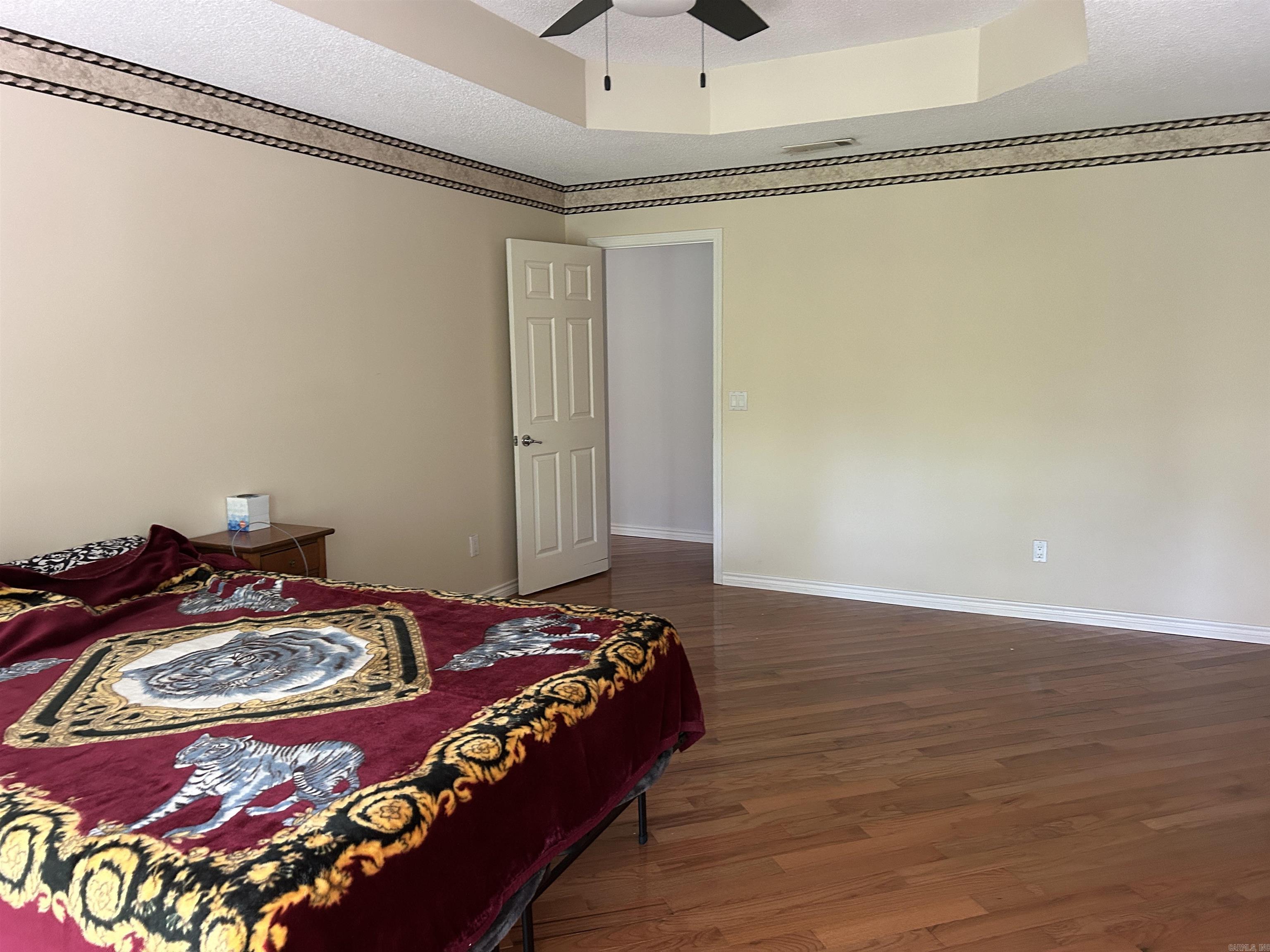 1 Telon  Hot Springs Village, AR
