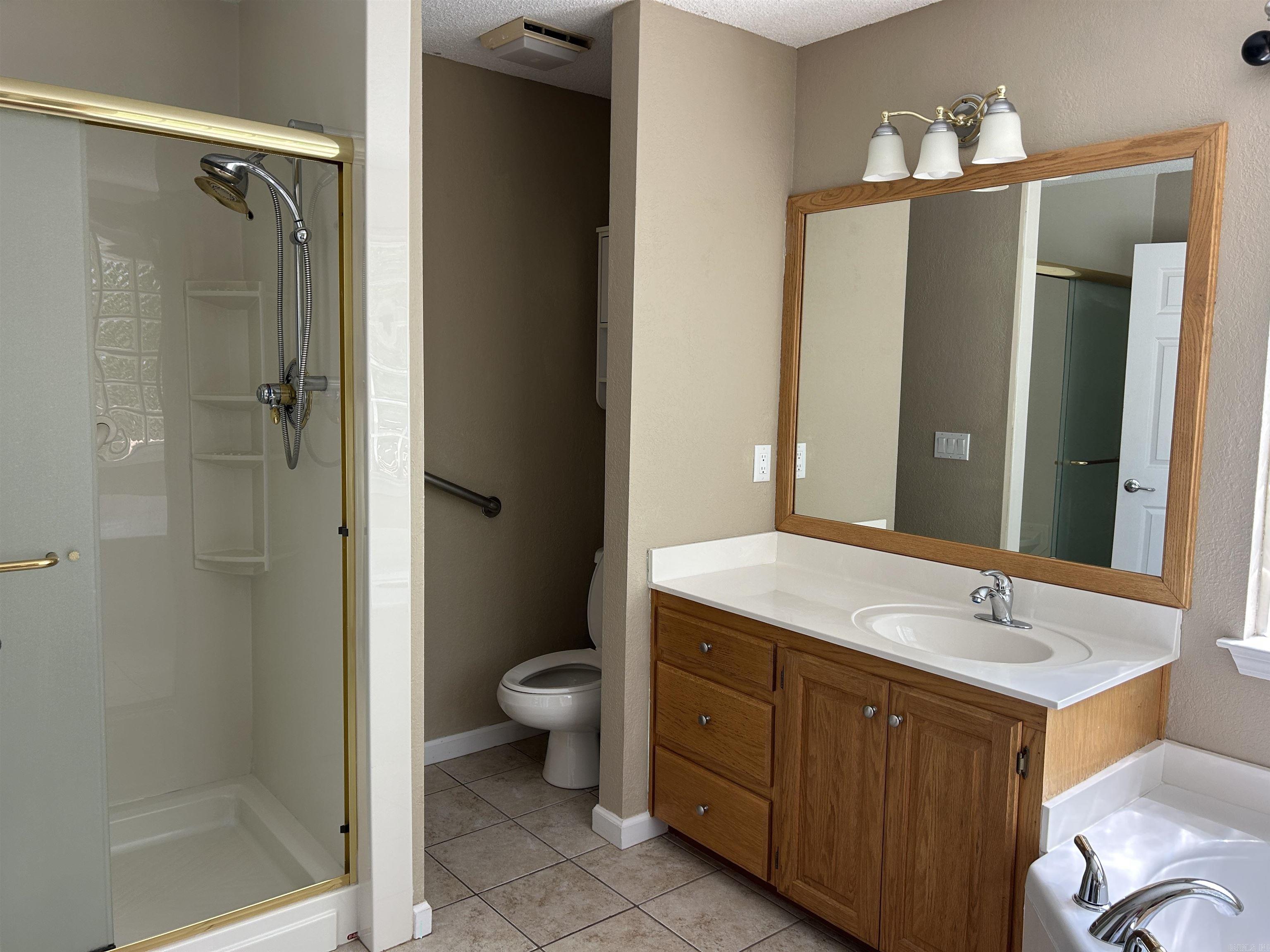 1 Telon  Hot Springs Village, AR