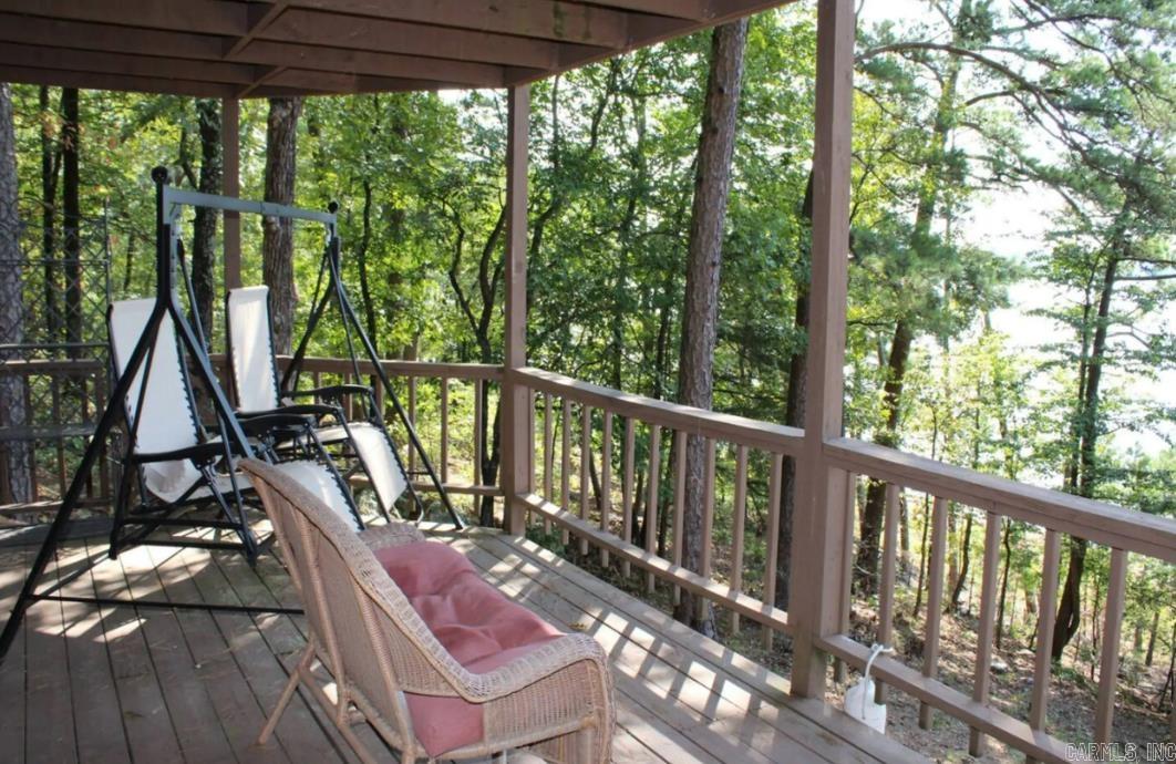 24  Roberts  Edgemont, AR