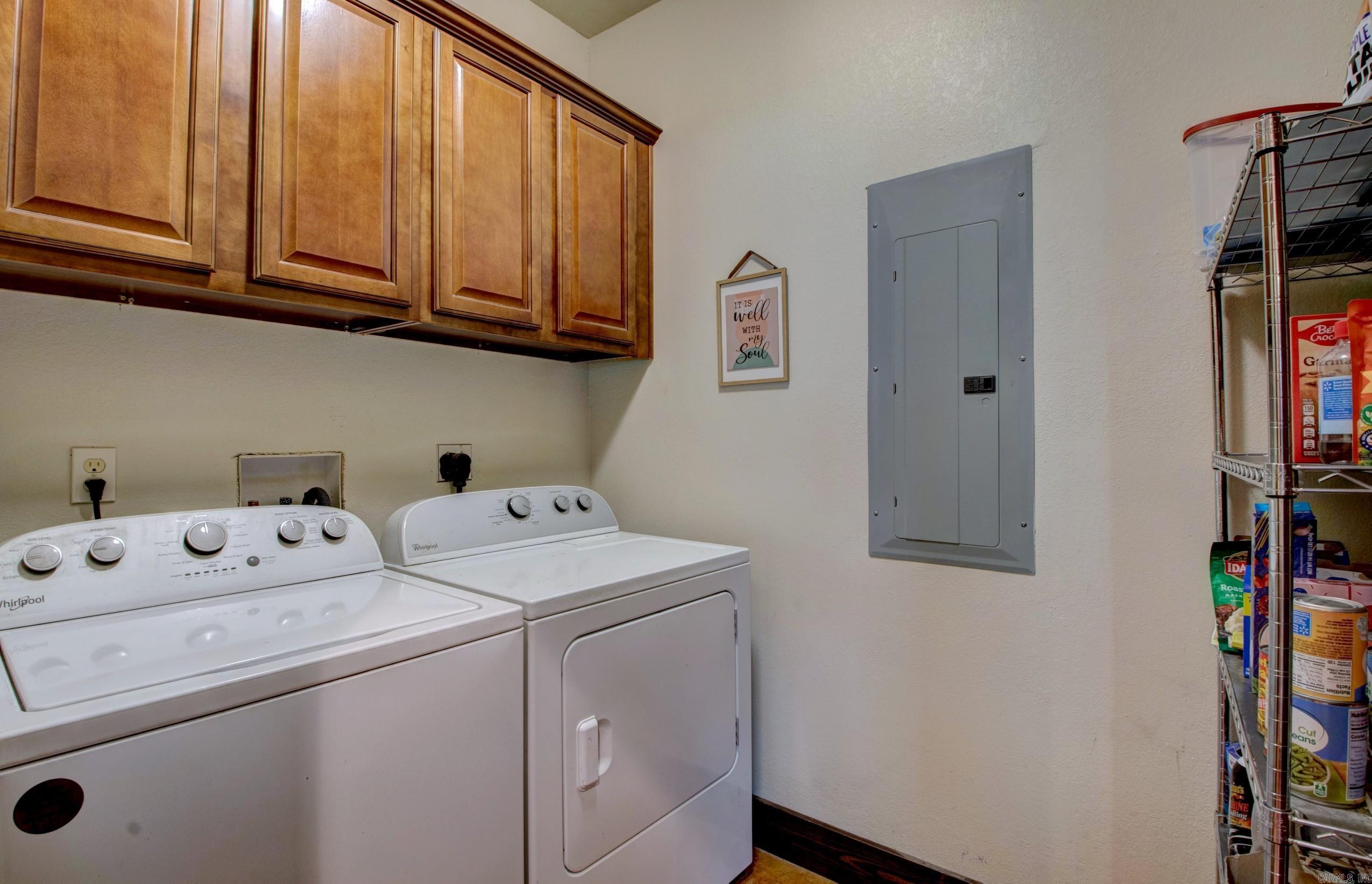 30  Cedar  Higden, AR