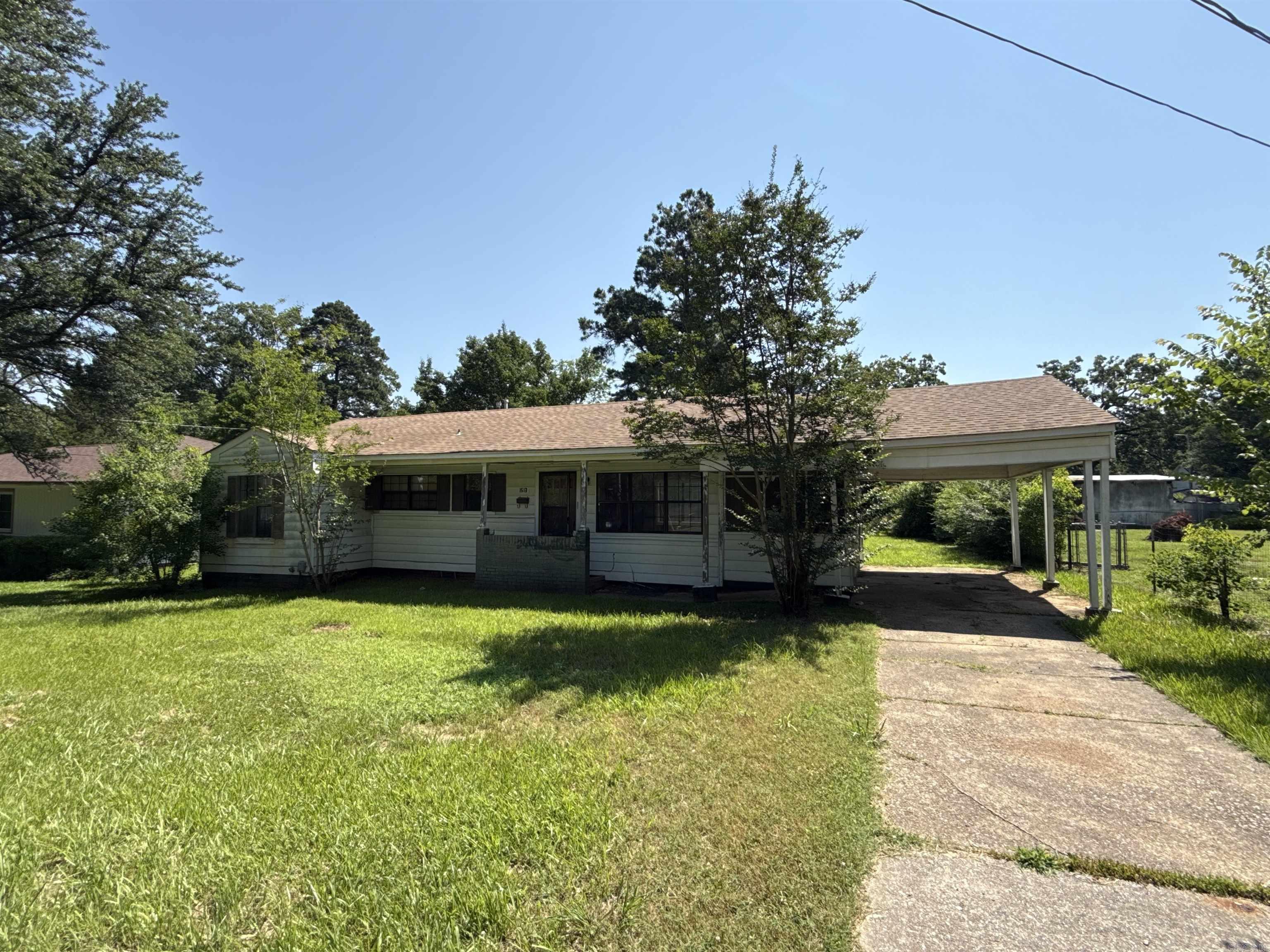 1513  Pecan  Hope, AR