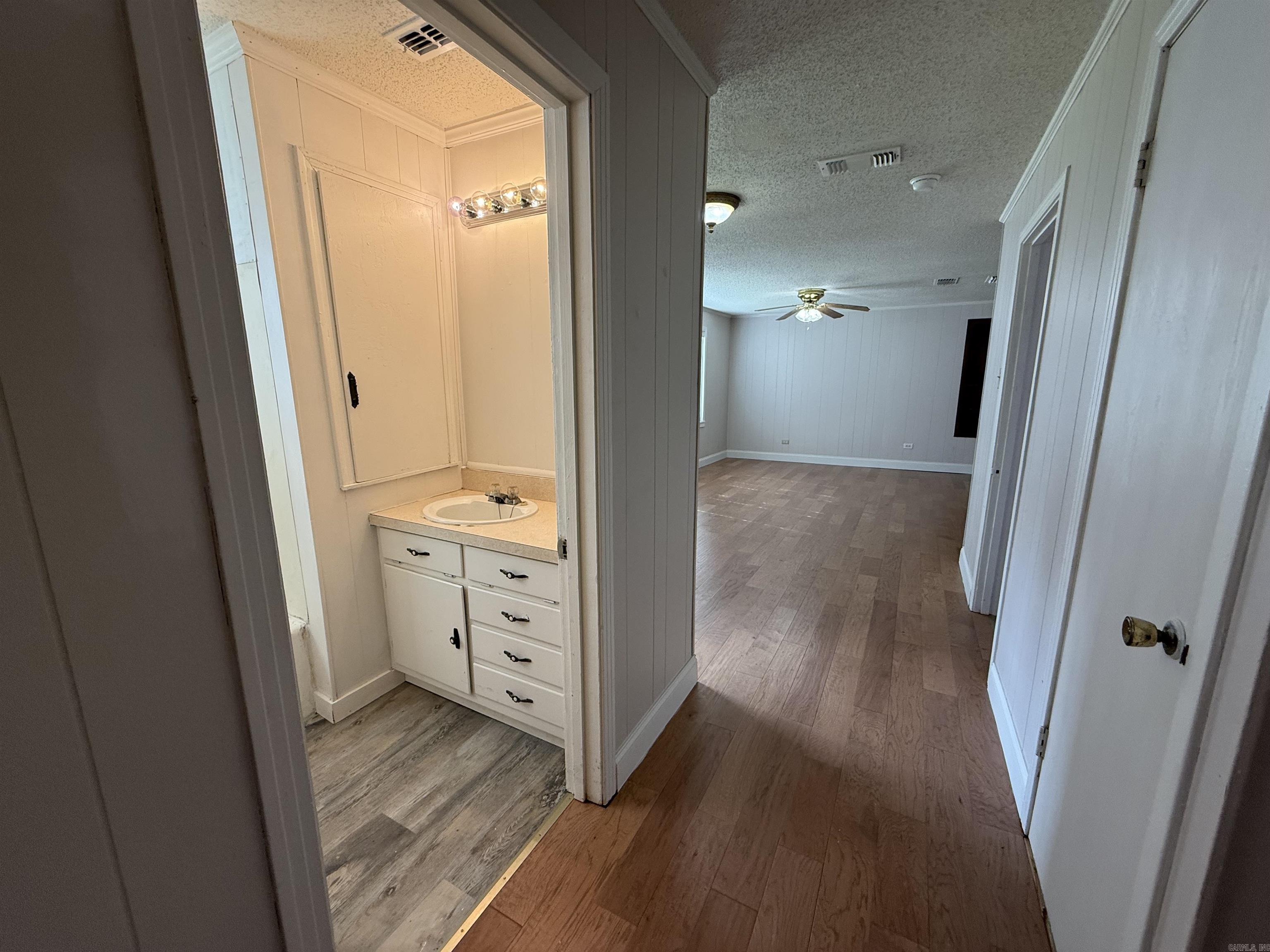 1513 Pecan  Hope, AR