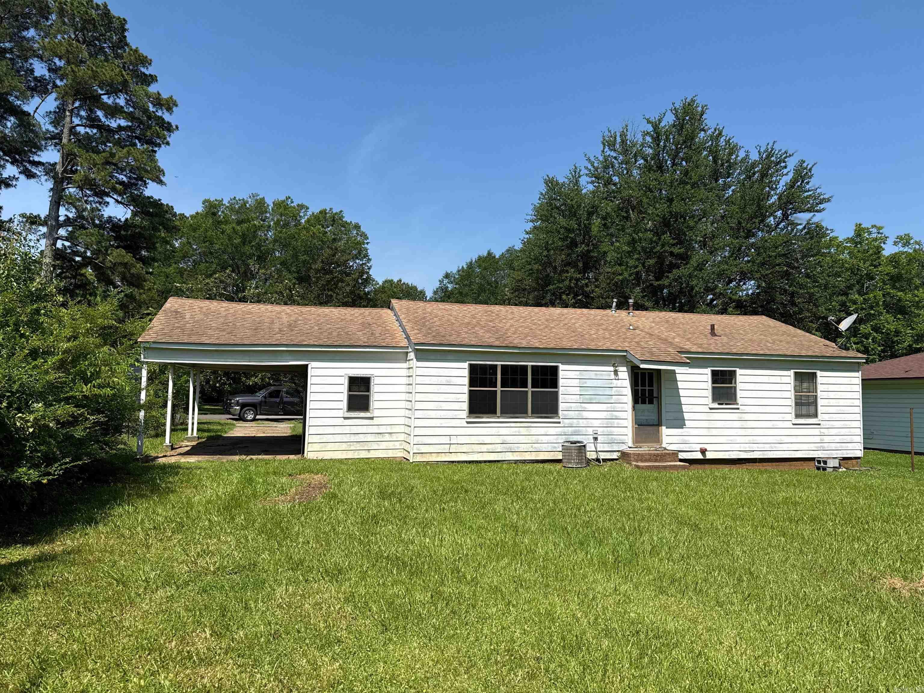 1513  Pecan  Hope, AR