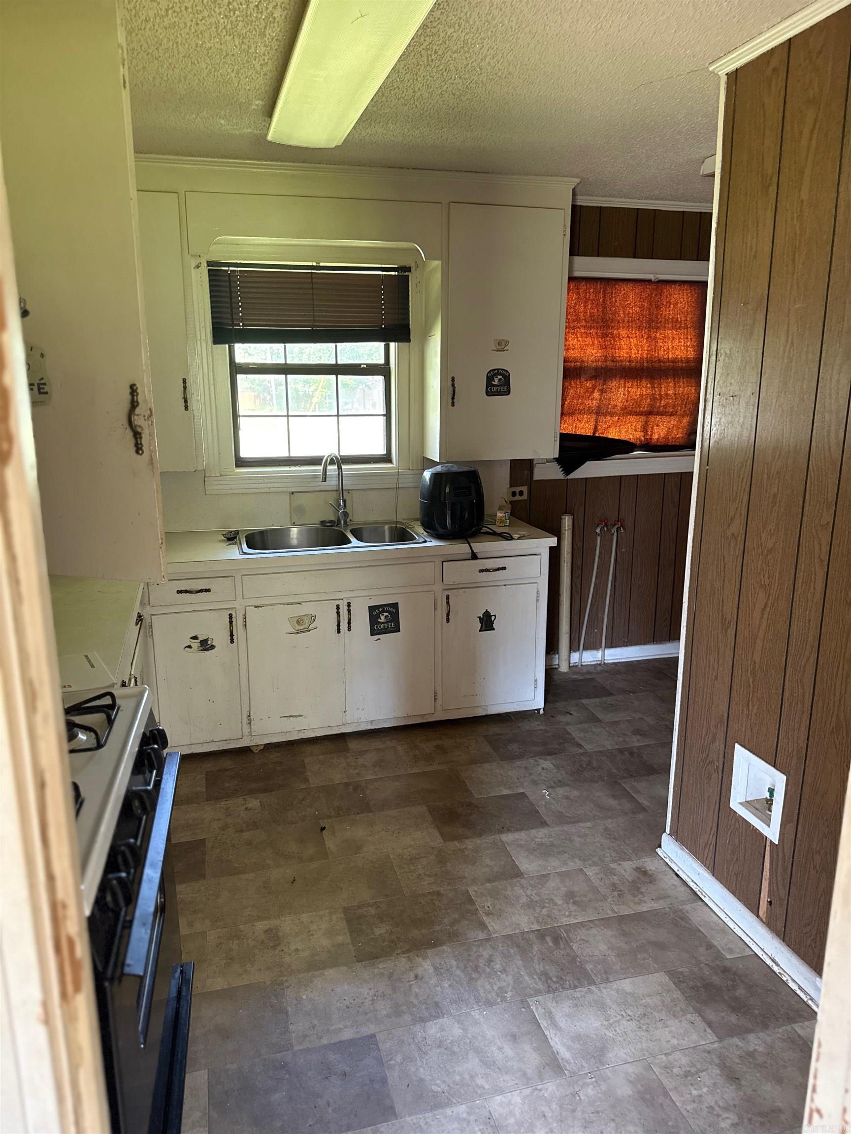 1513  Pecan  Hope, AR